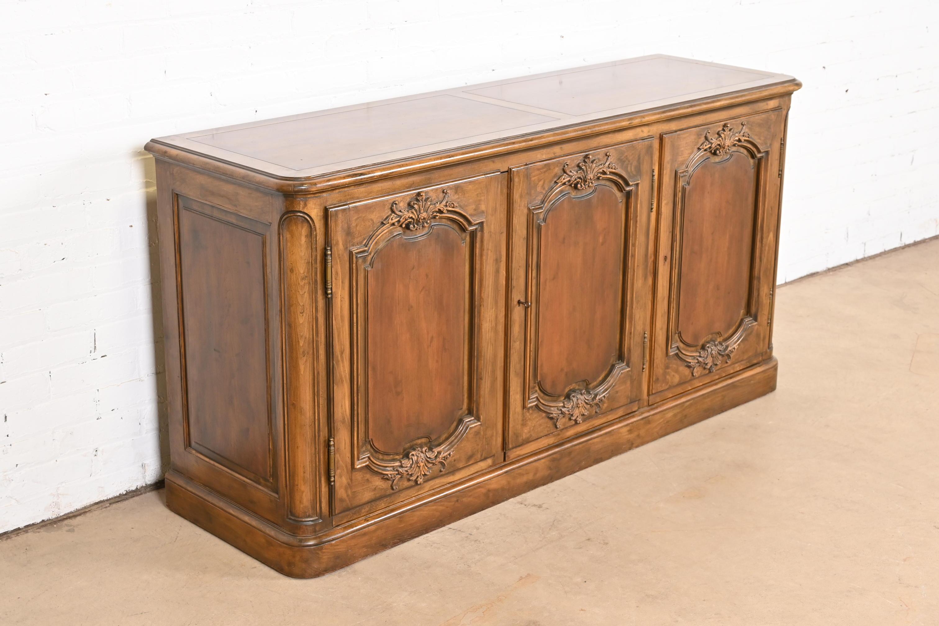 Baker Furniture French Country Carved Walnut Sideboard or Bar Cabinet, 1960s For Sale 1