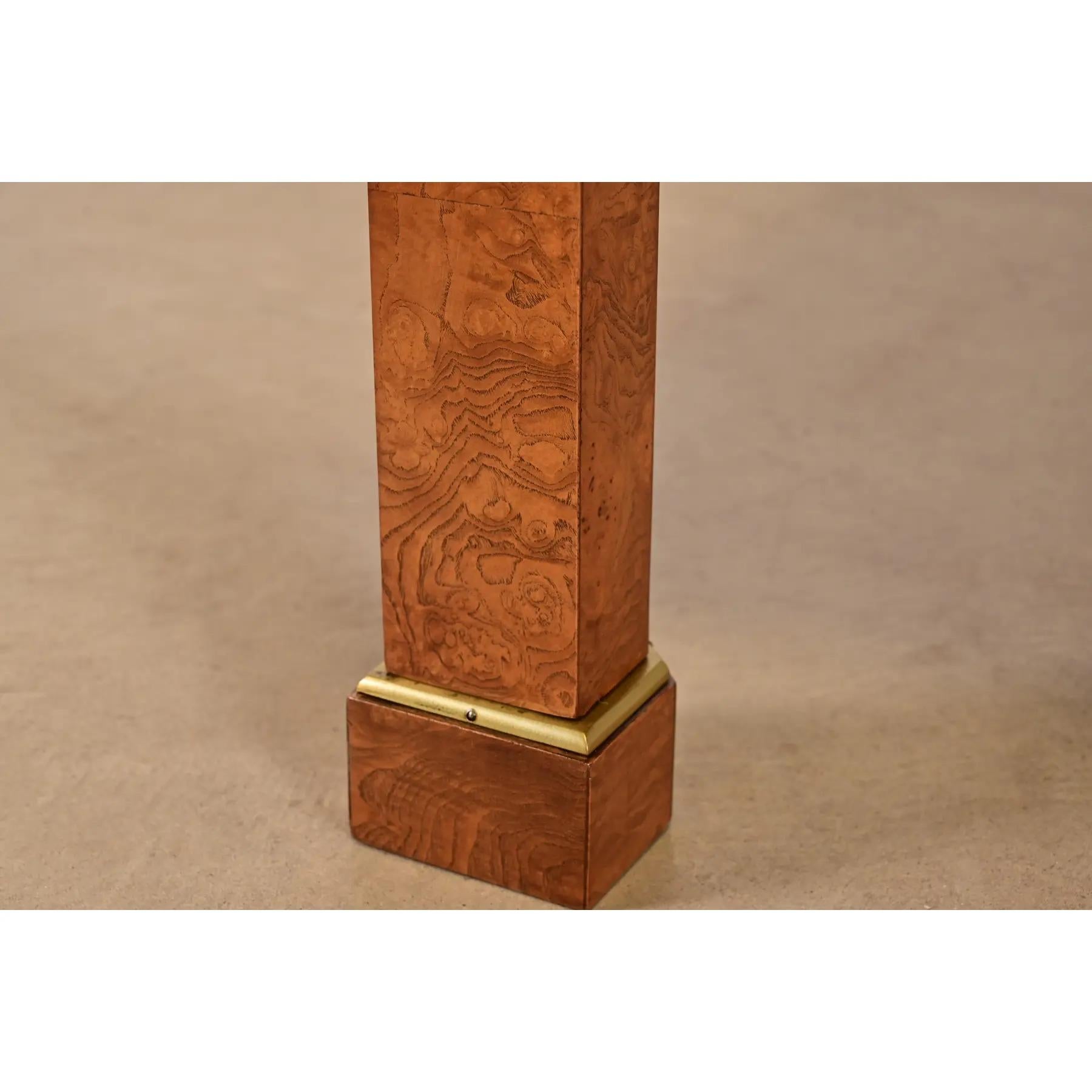 Tavolo da pranzo Baker Furniture in legno di radica e ottone, rifinito in vendita 6