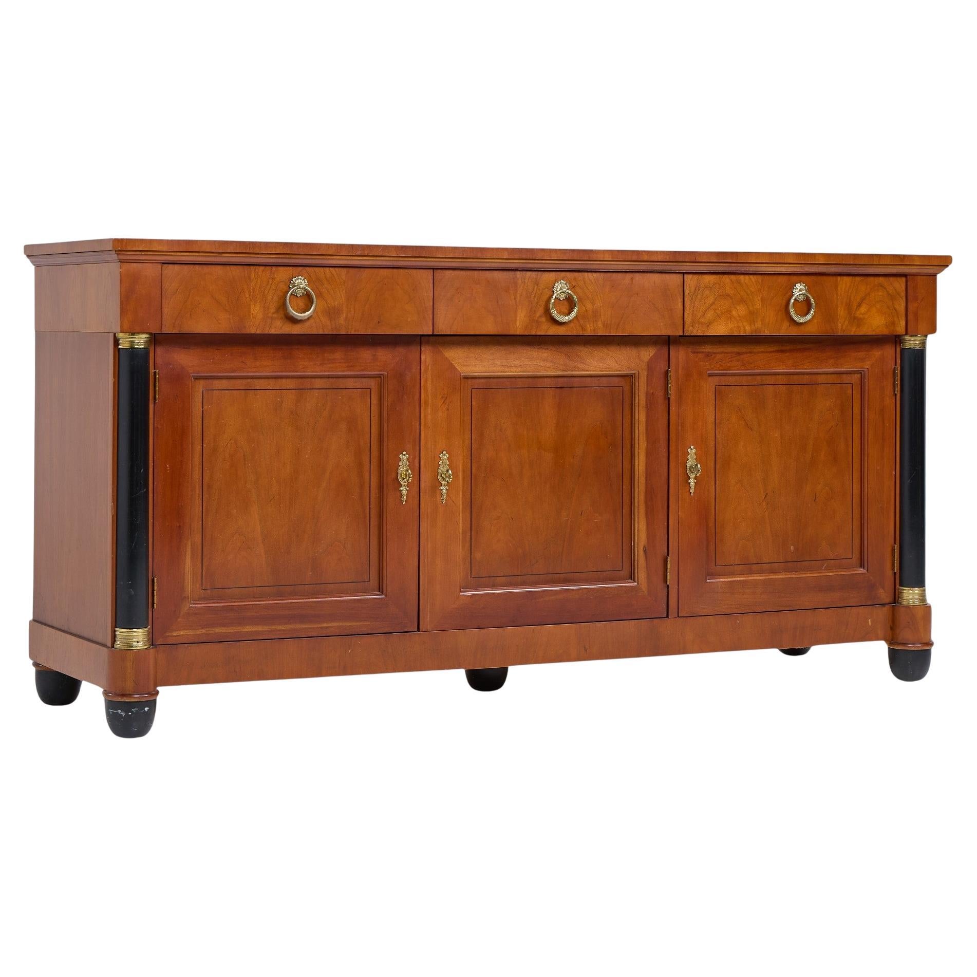Baker Furniture Imperio Francés Credenza Aparador de Madera de Cerezo y Parcela Ebonizada