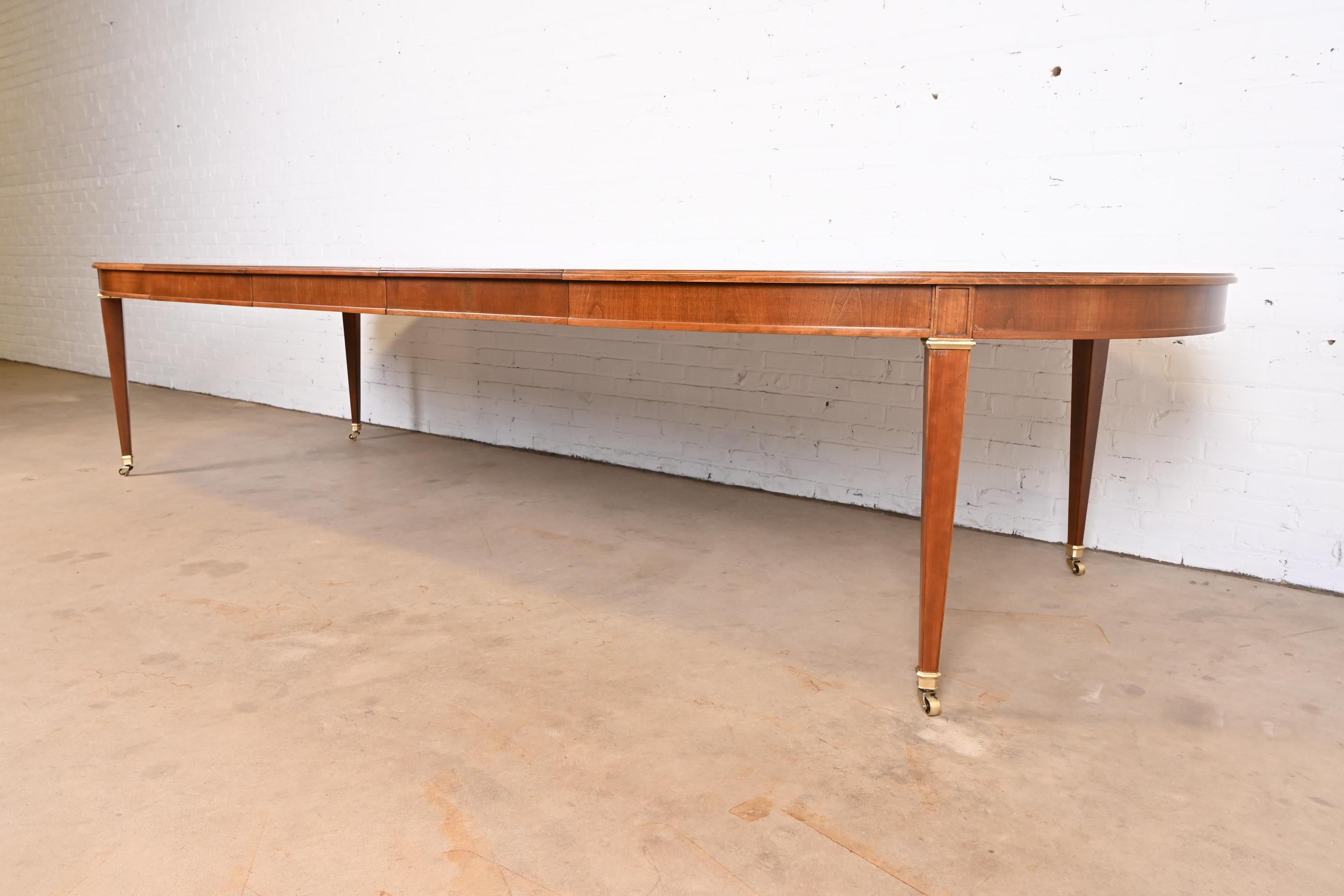 Baker Furniture French Louis XVI Burled Walnut Dining Table, Newly Refinished In Good Condition In South Bend, IN