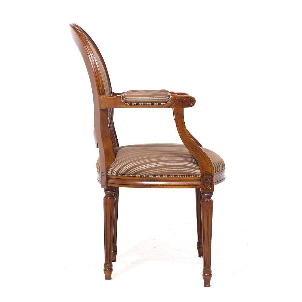 Chaises de salle à manger françaises Louis XVI en acajou à dossier ballon - 6 en vente 8