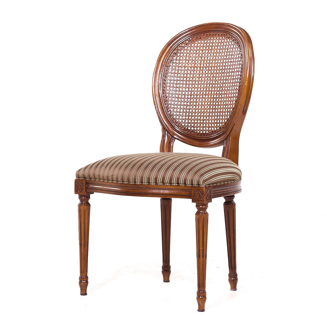 Tissu d'ameublement Chaises de salle à manger françaises Louis XVI en acajou à dossier ballon - 6 en vente
