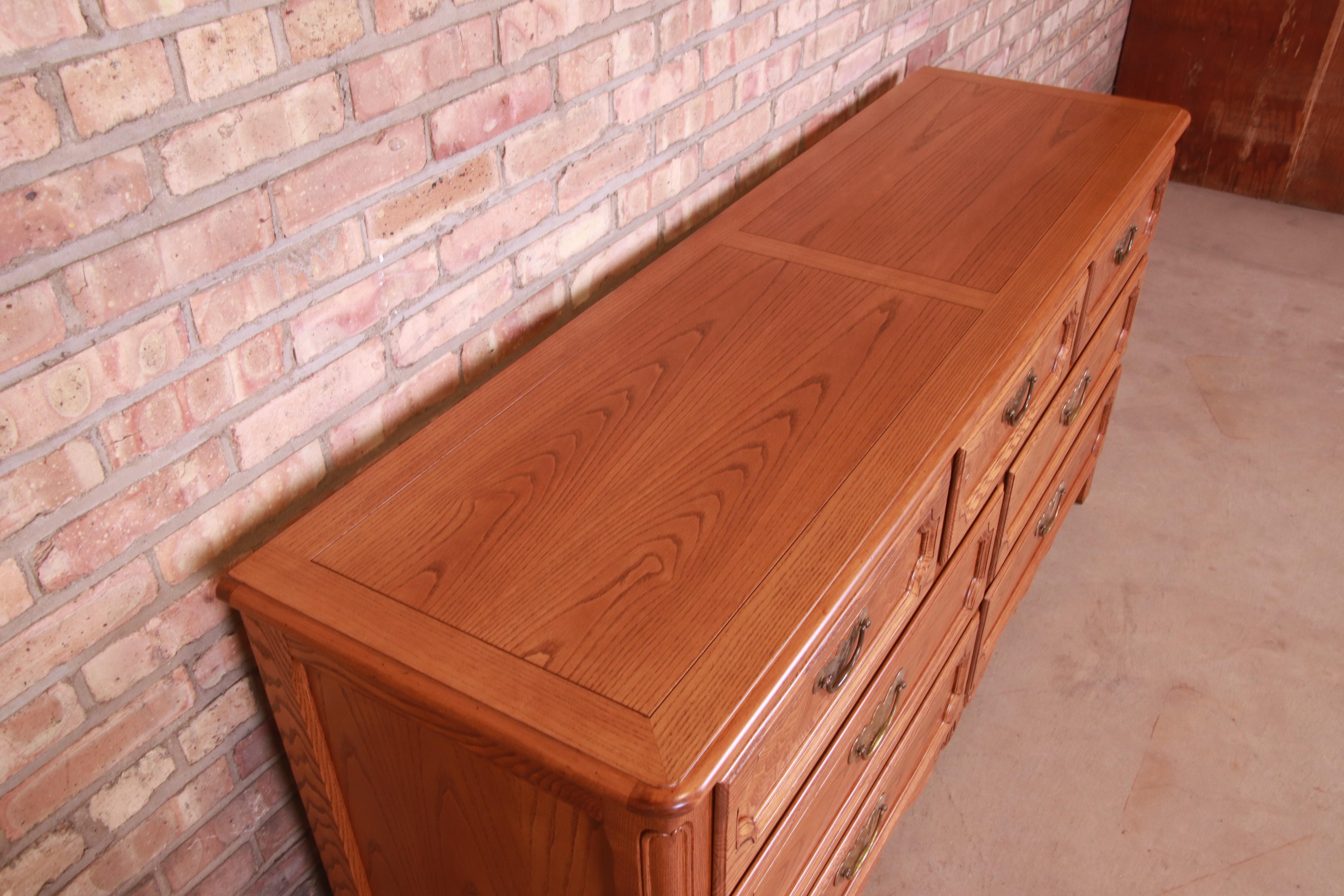 Baker Furniture French Provincial Carved Oak and Burl Wood Dresser, Refinished For Sale 7