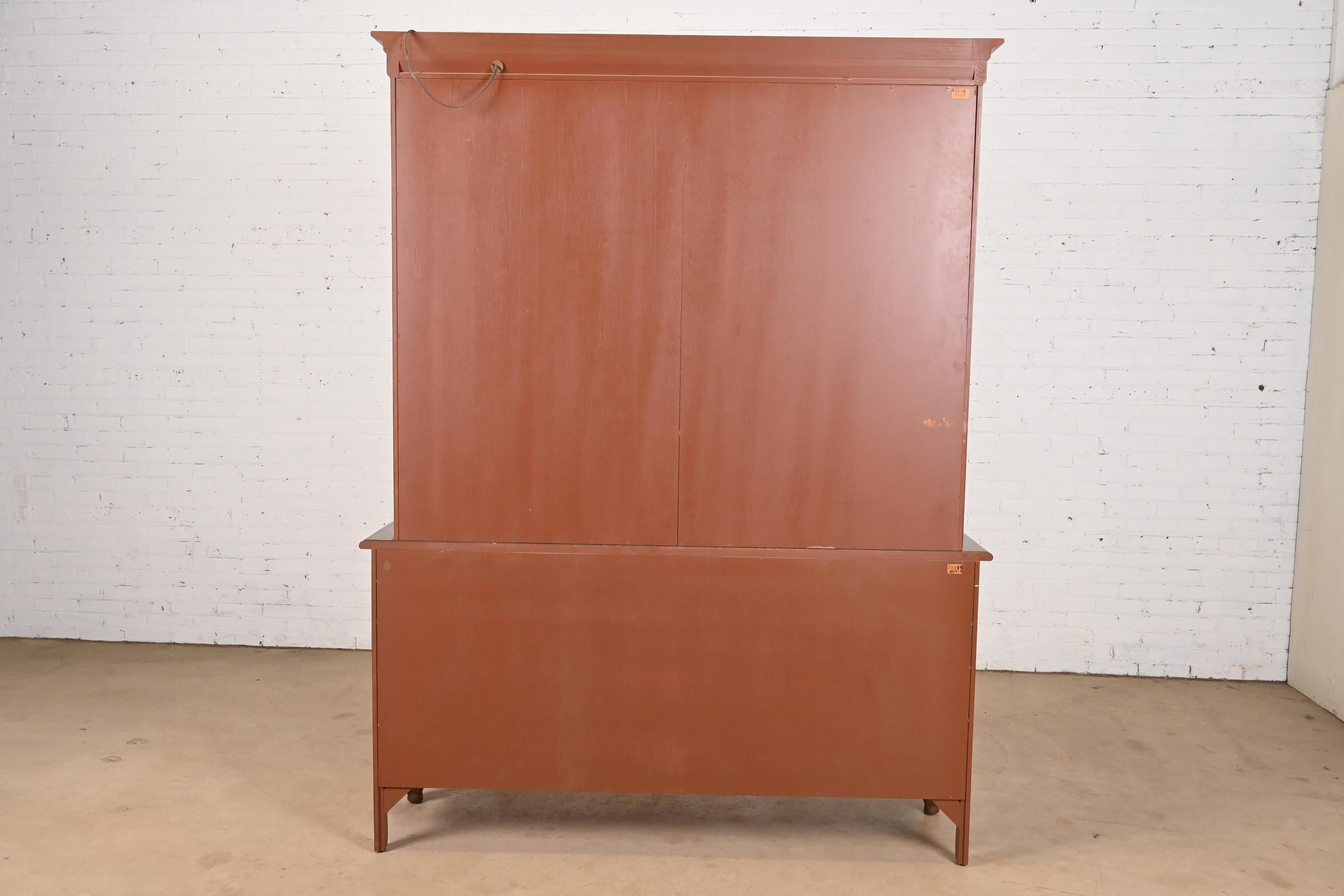 Baker Furniture French Provincial Louis XV Carved Cherry Wood Lighted Bookcase For Sale 6