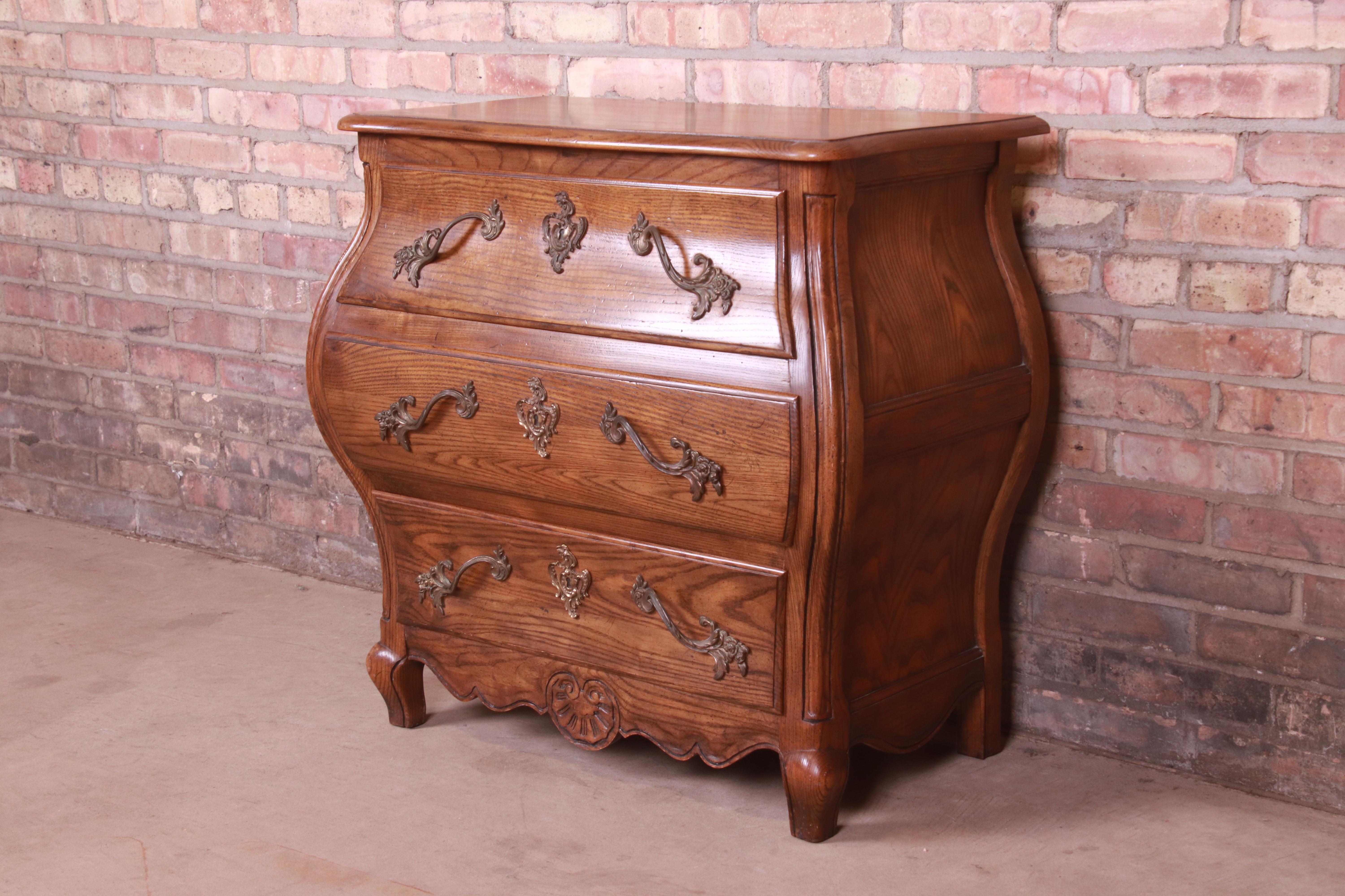 Baker Furniture French Provincial Louis XV Carved Oak Bombay Chest In Good Condition For Sale In South Bend, IN