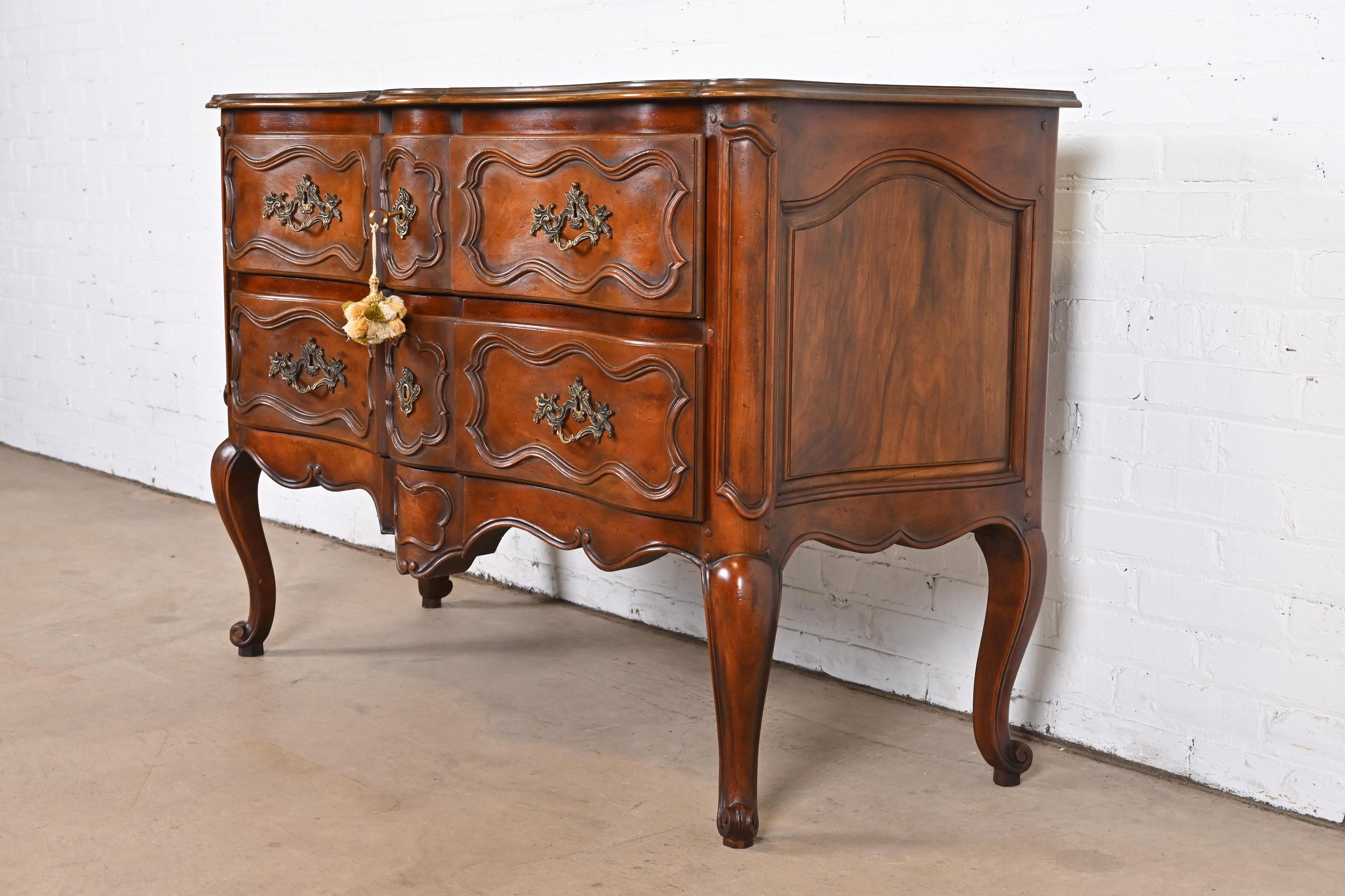 Baker Furniture French Provincial Louis XV Carved Walnut Commode or Sideboard In Good Condition In South Bend, IN