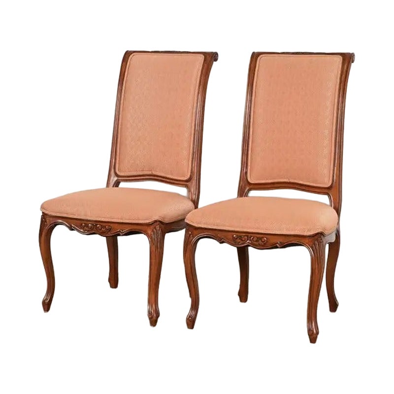 Baker Furniture French Provincial Louis XV Carved Walnut Side Chairs, Pair For Sale