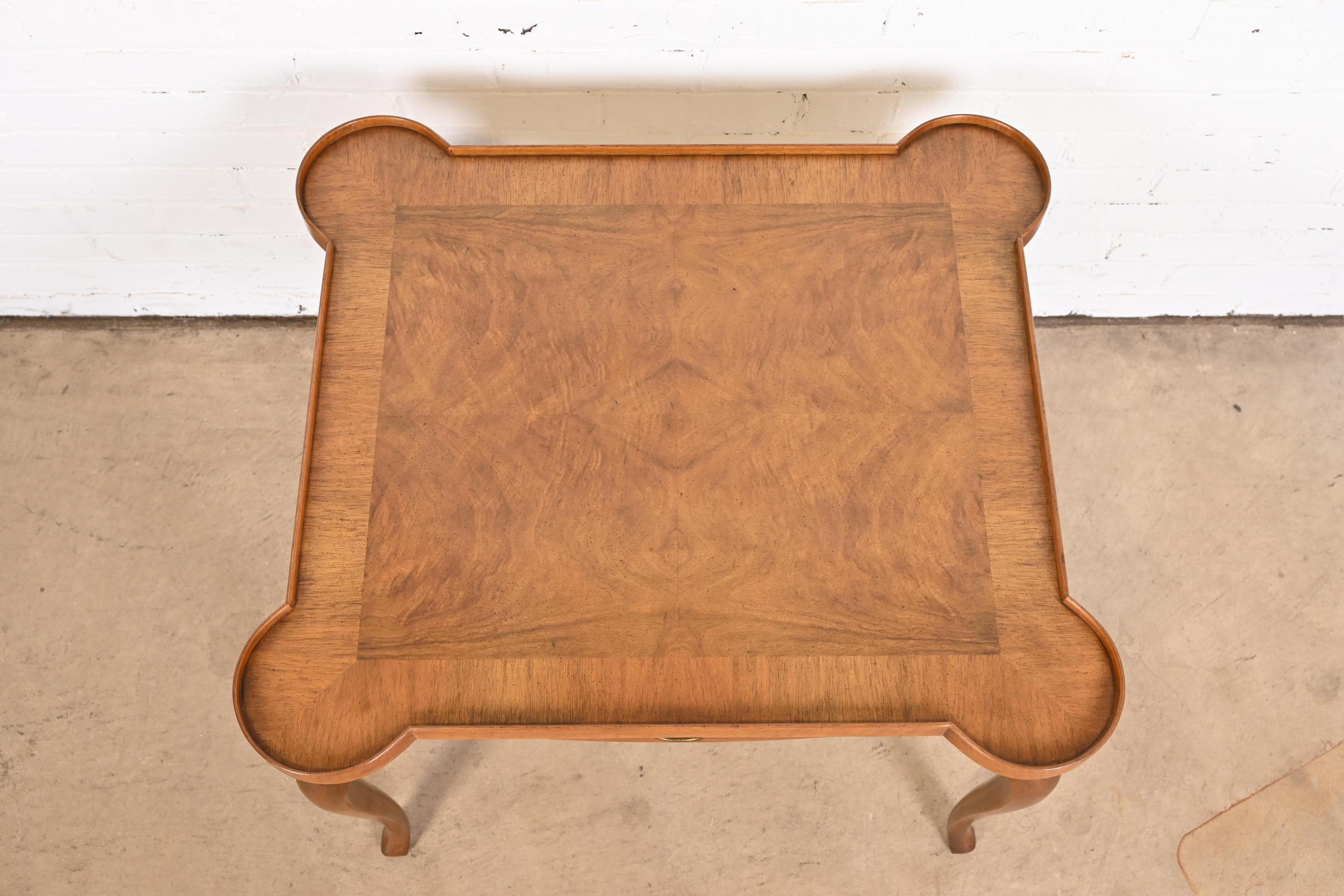 Mid-20th Century Baker Furniture French Provincial Louis XV Cherry and Burl Wood Tea Table For Sale