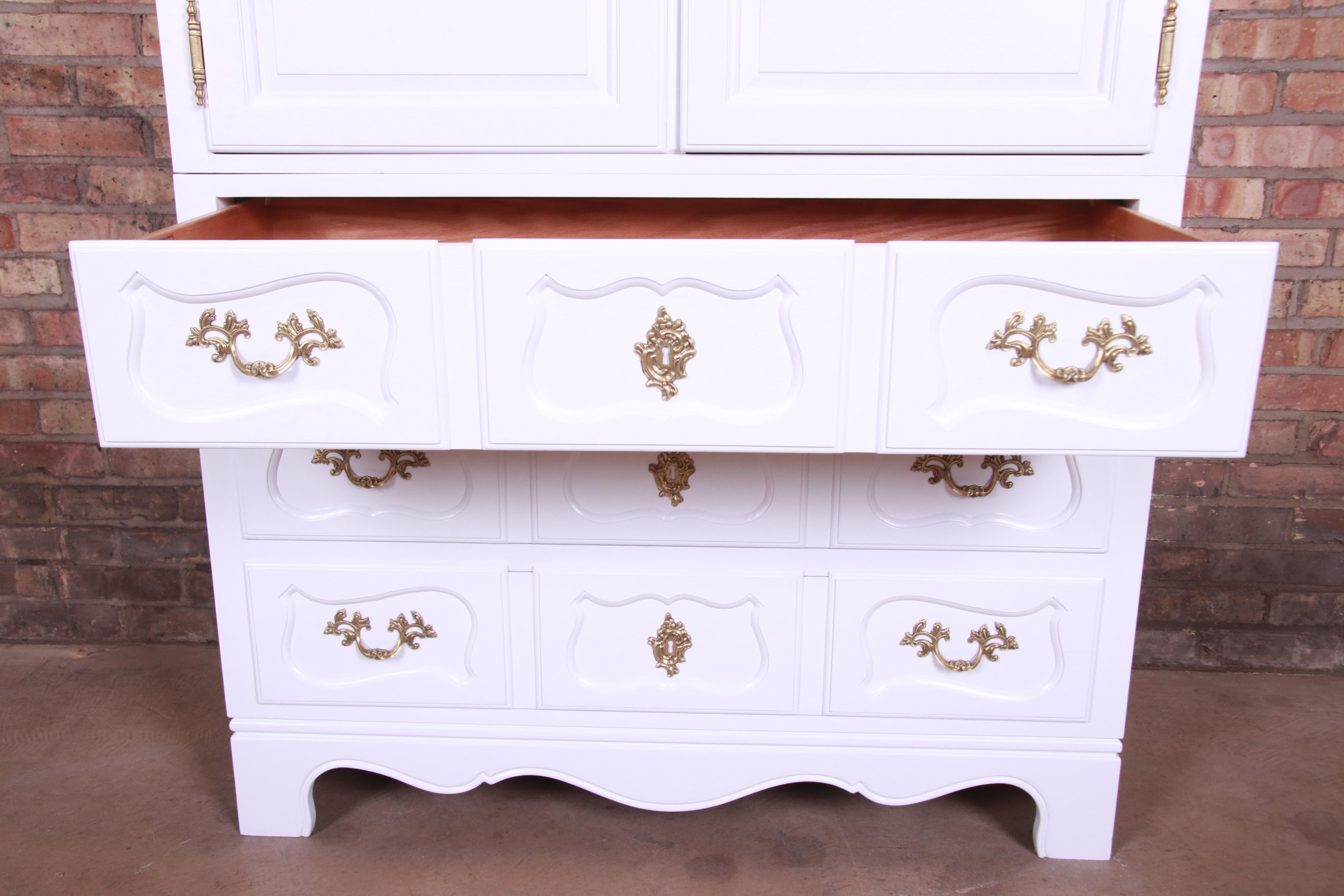 Baker Furniture French Provincial Louis XV Gentleman's Chest, Newly Refinished 3
