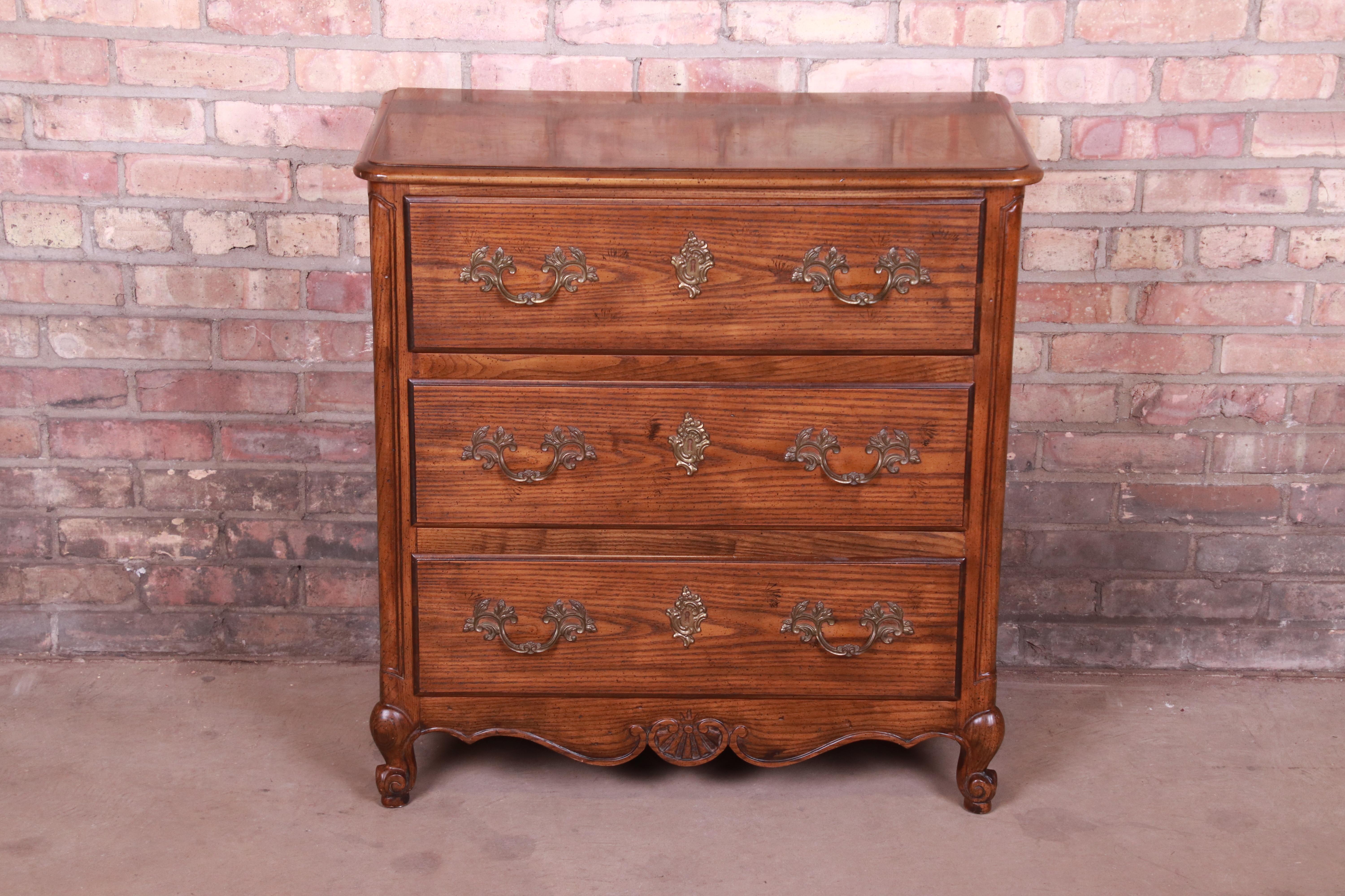 Brass Baker Furniture French Provincial Louis XV Oak and Burl Wood Chest of Drawers For Sale
