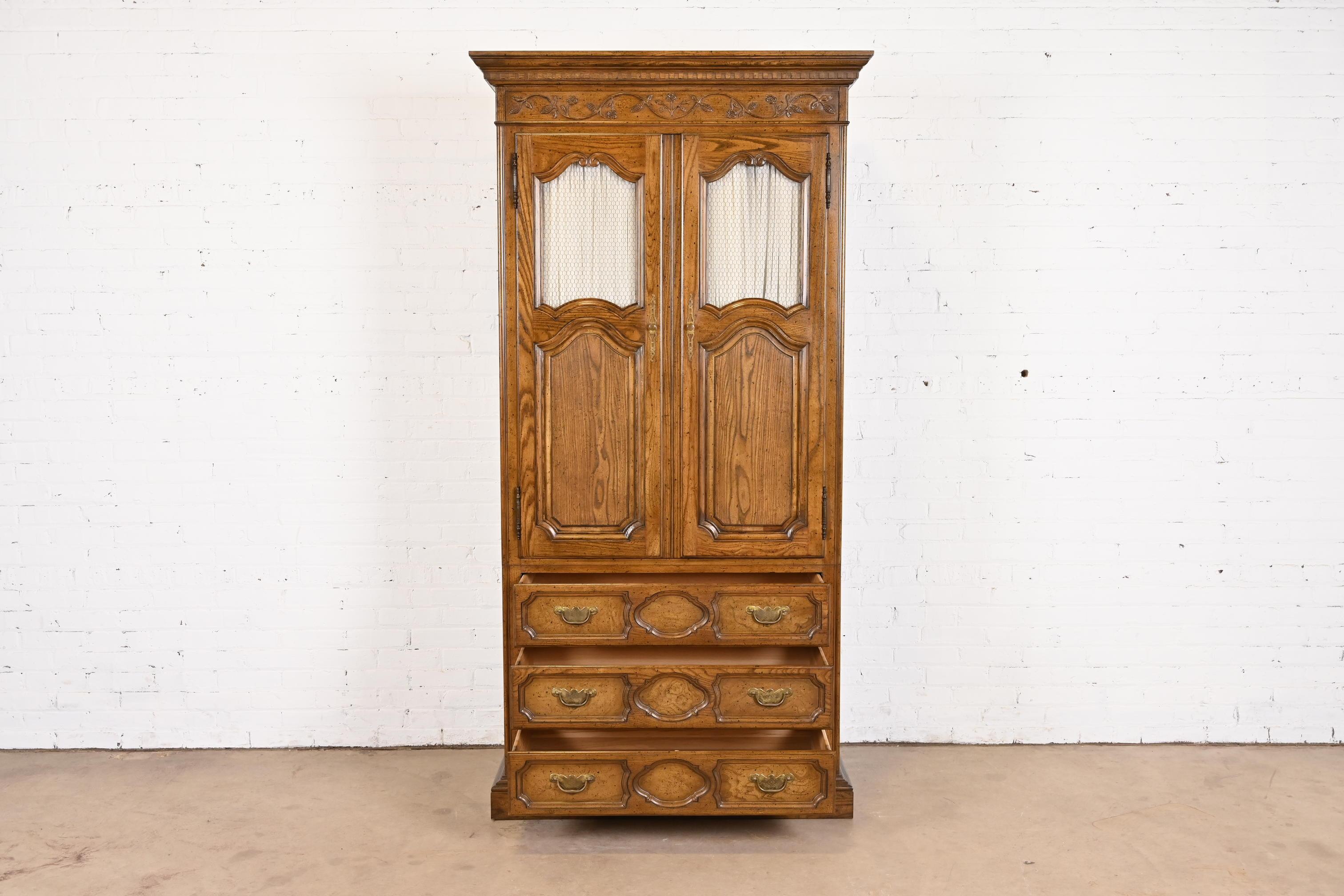 Baker Furniture French Provincial Louis XV Oak Armoire Dresser or Linen Press In Good Condition For Sale In South Bend, IN