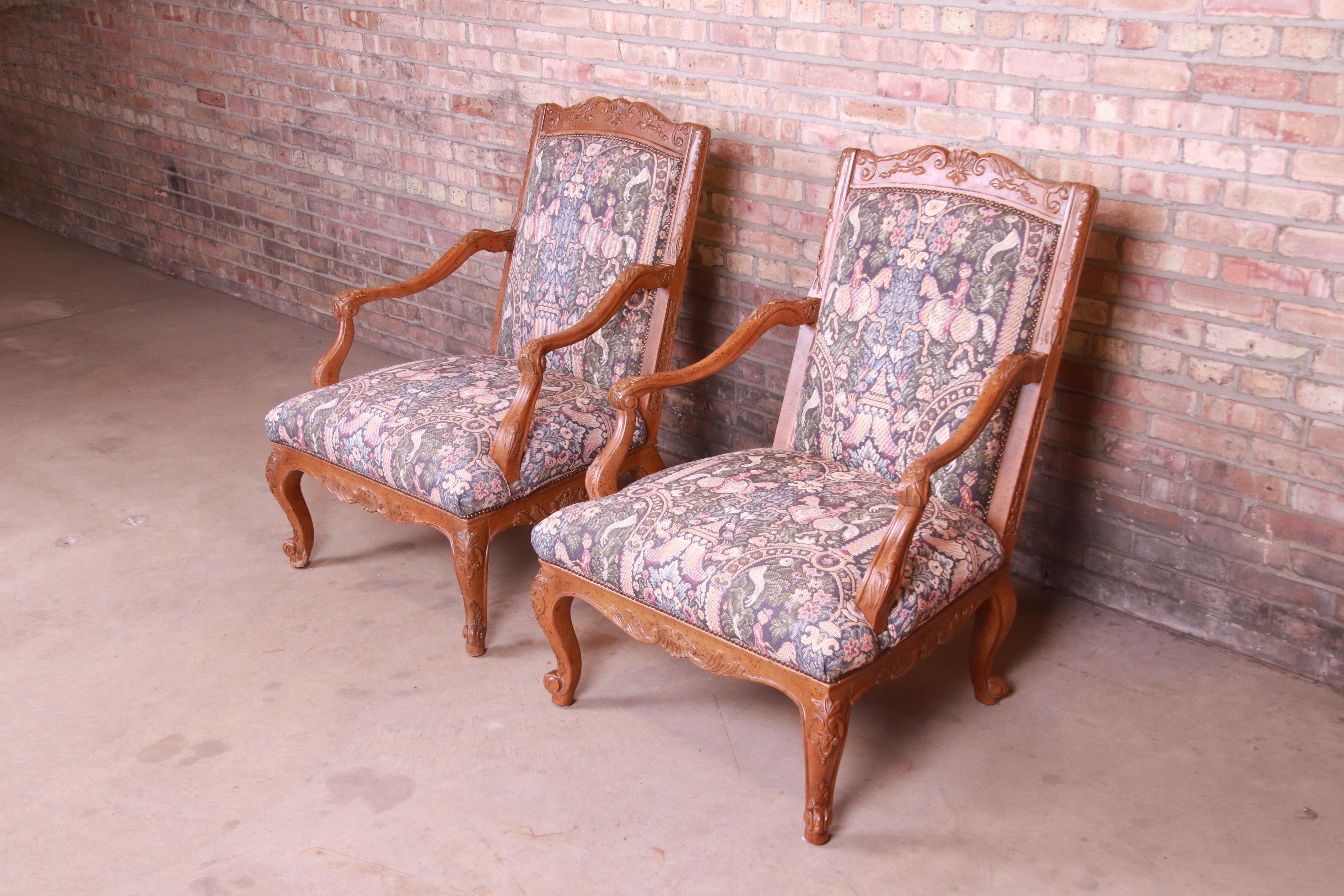 Baker Furniture French Provincial Louis XV Ornate Carved Fauteuils, Pair For Sale 4