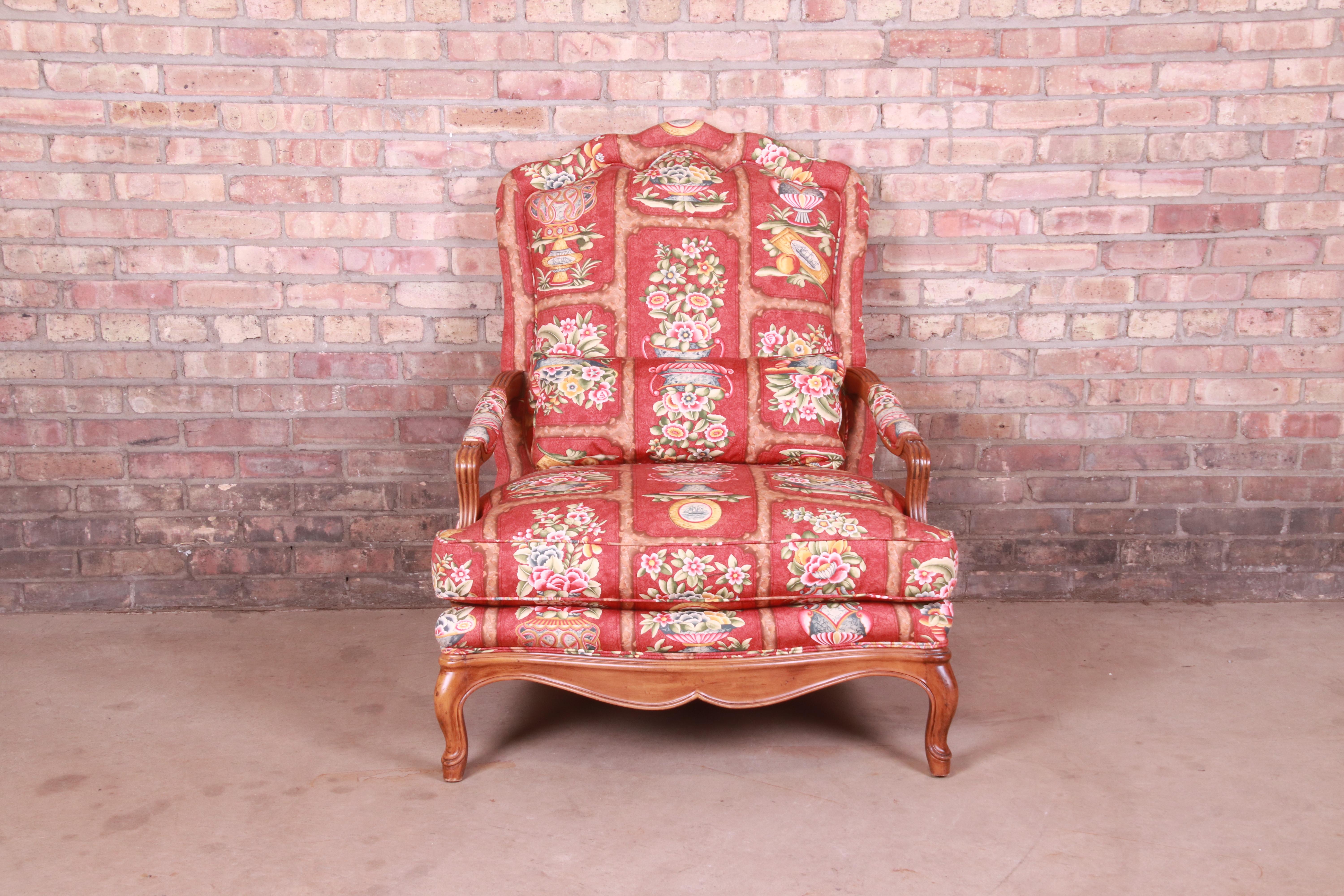 Baker Furniture French Provincial Louis XV Oversized Fauteuil and Ottoman In Good Condition In South Bend, IN