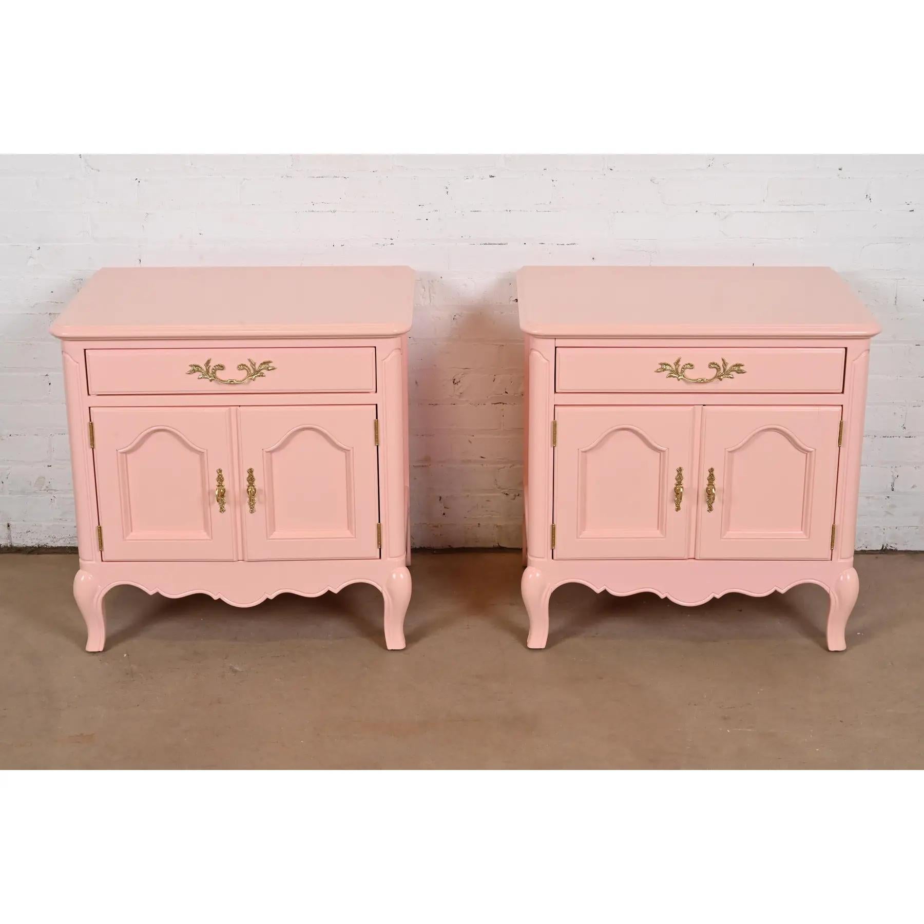 American Baker Furniture French Provincial Louis XV Pink Lacquered Nightstands For Sale