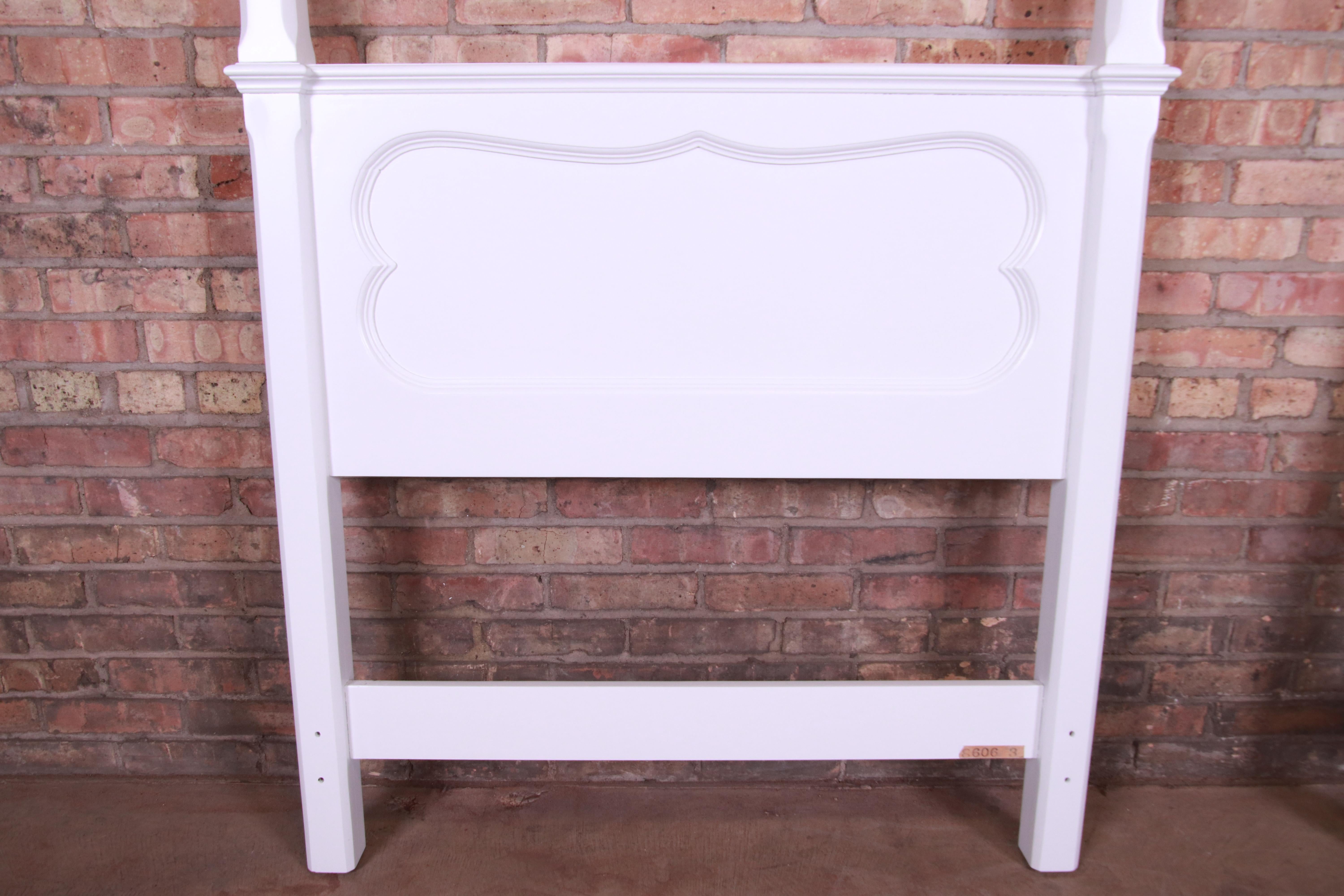 Baker Furniture French Provincial White Lacquered Twin Headboards, Refinished In Good Condition In South Bend, IN