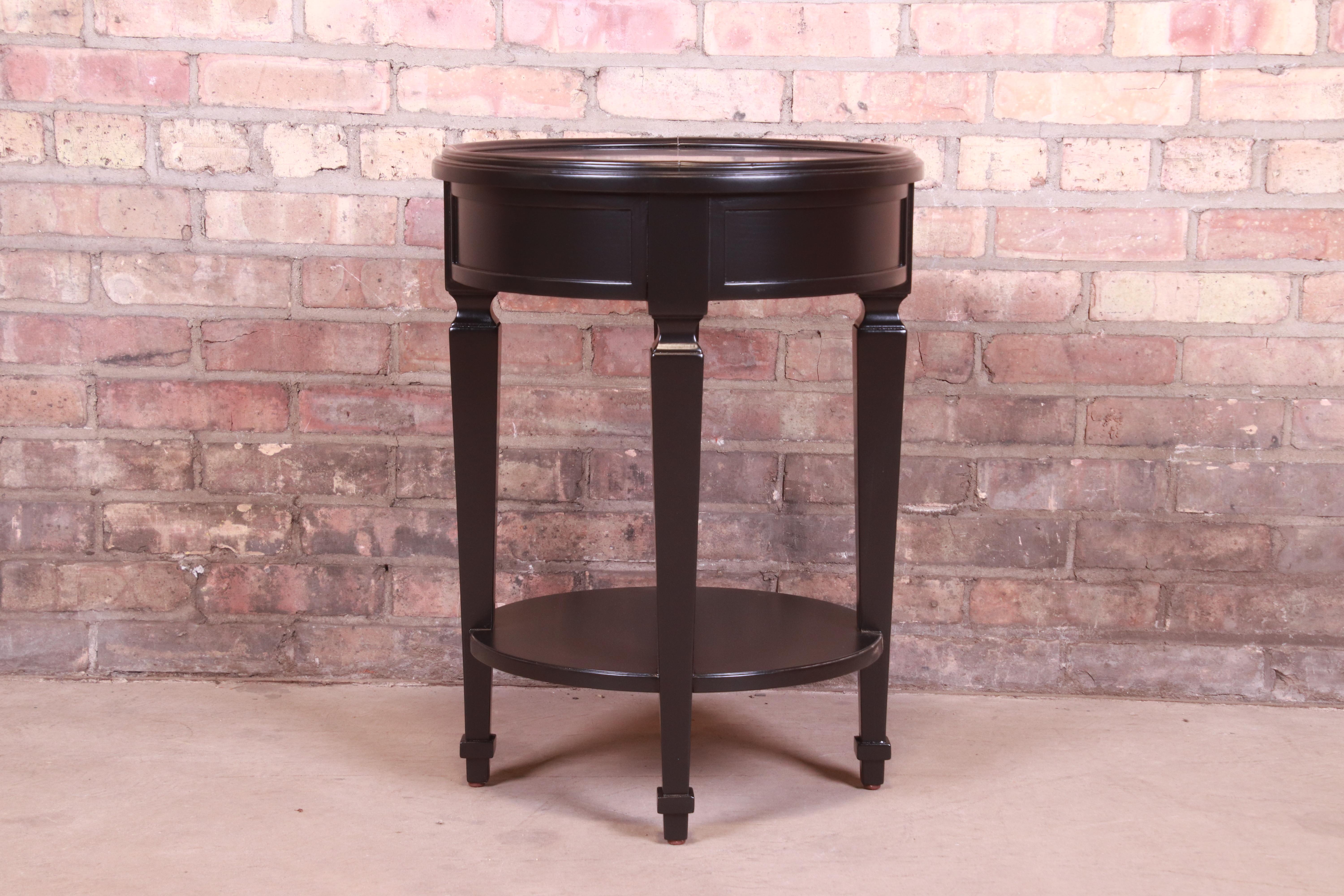 Baker Furniture French Regency Black Lacquered Tea Table, Newly Refinished For Sale 2