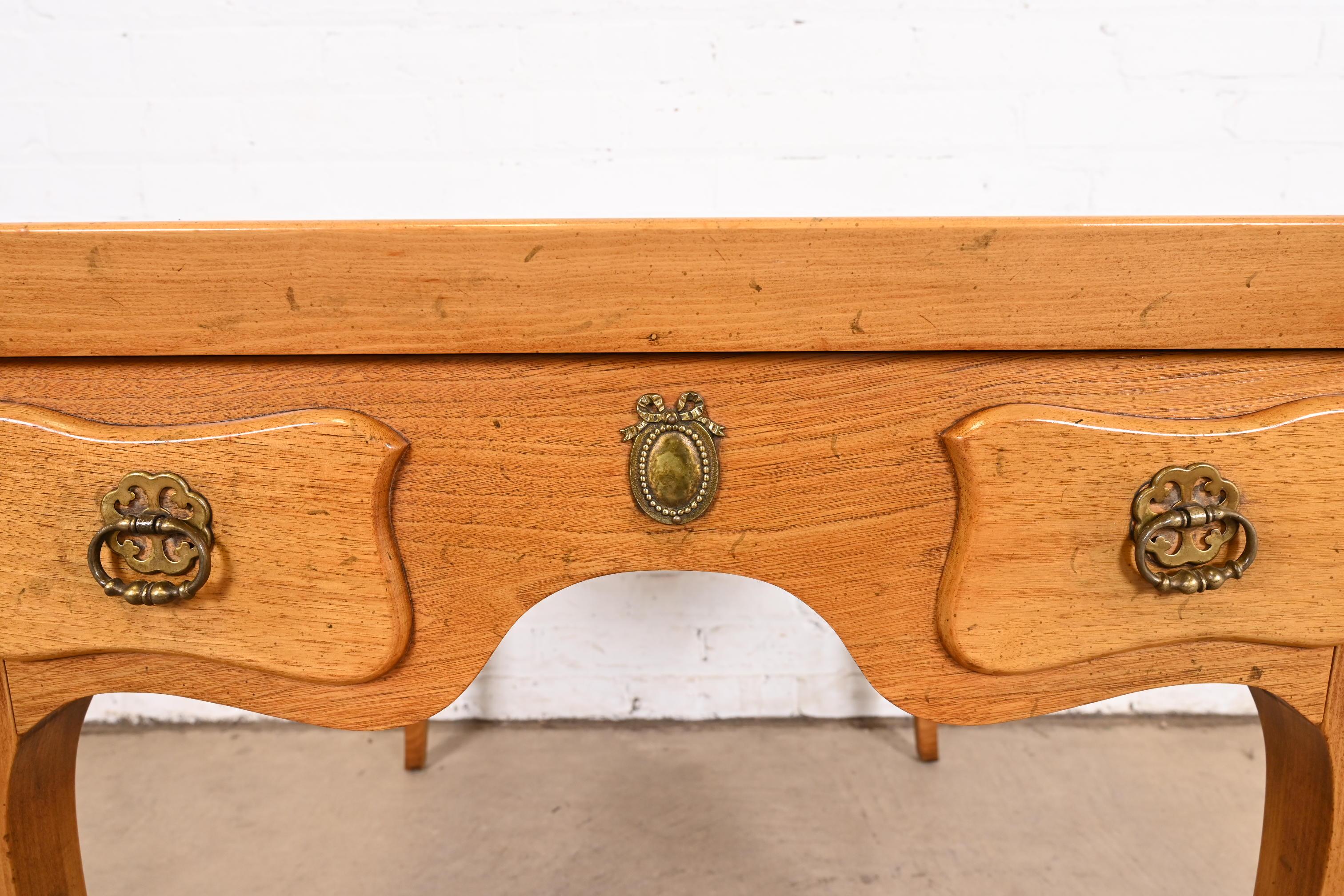 Baker Furniture French Regency Carved Walnut Tea Table, Circa 1960s For Sale 1