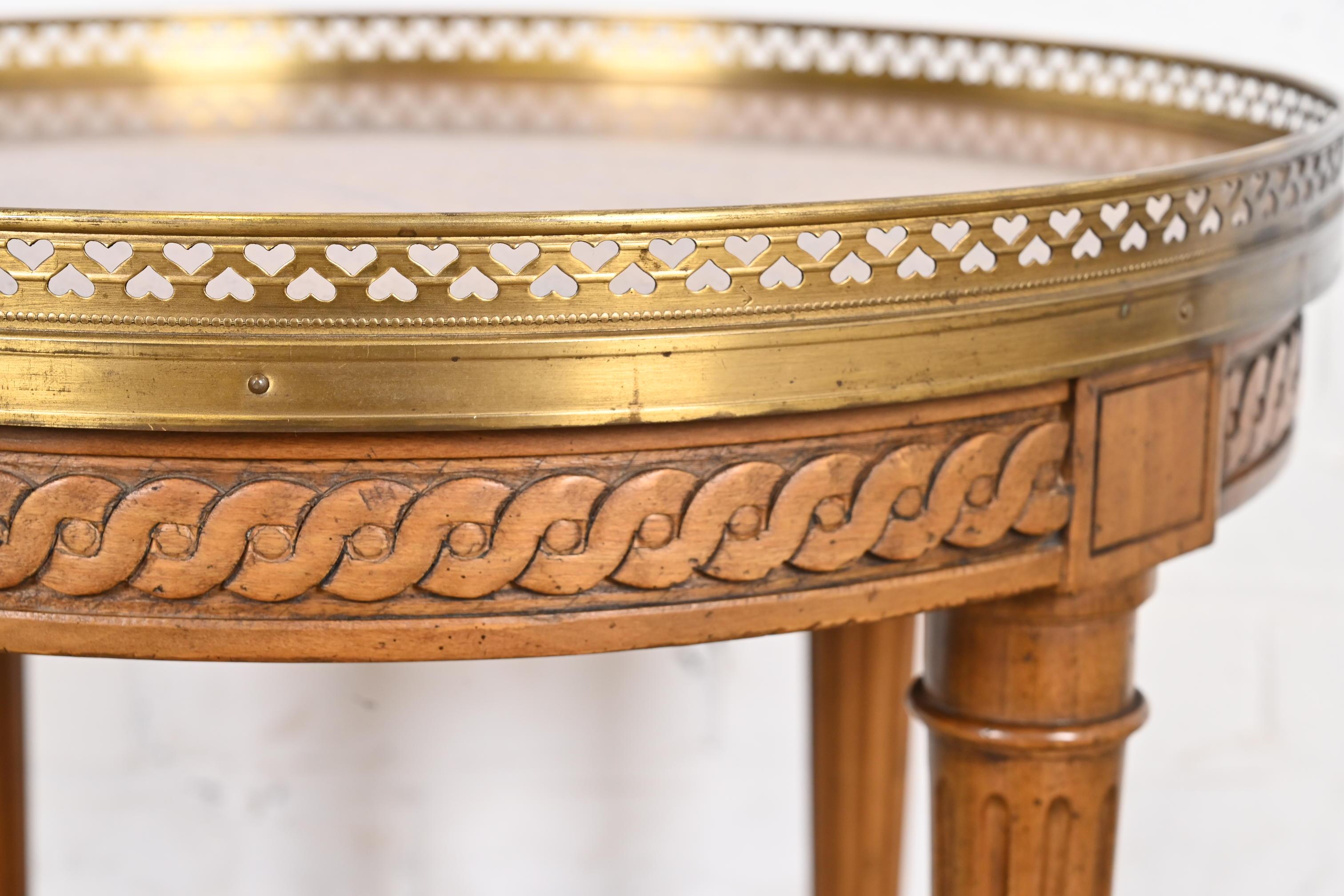 Brass Baker Furniture French Regency Louis XVI Burled Walnut Tea Table For Sale