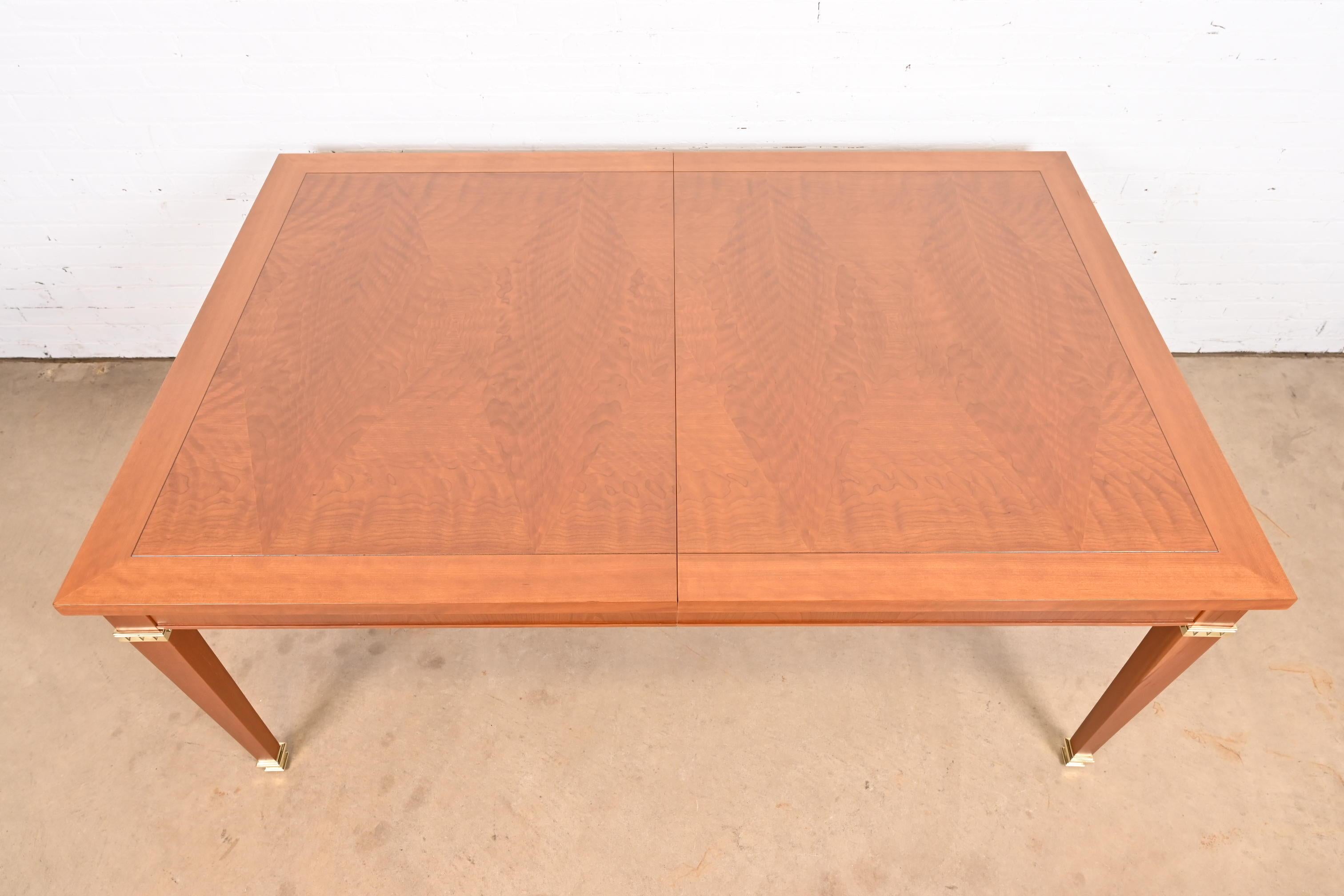 Baker Furniture French Regency Louis XVI Inlaid Cherry Wood Dining Table For Sale 4