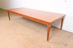 Baker Furniture Französischer Regency Louis XVI.-Esstisch aus Kirschbaumholz mit Intarsien