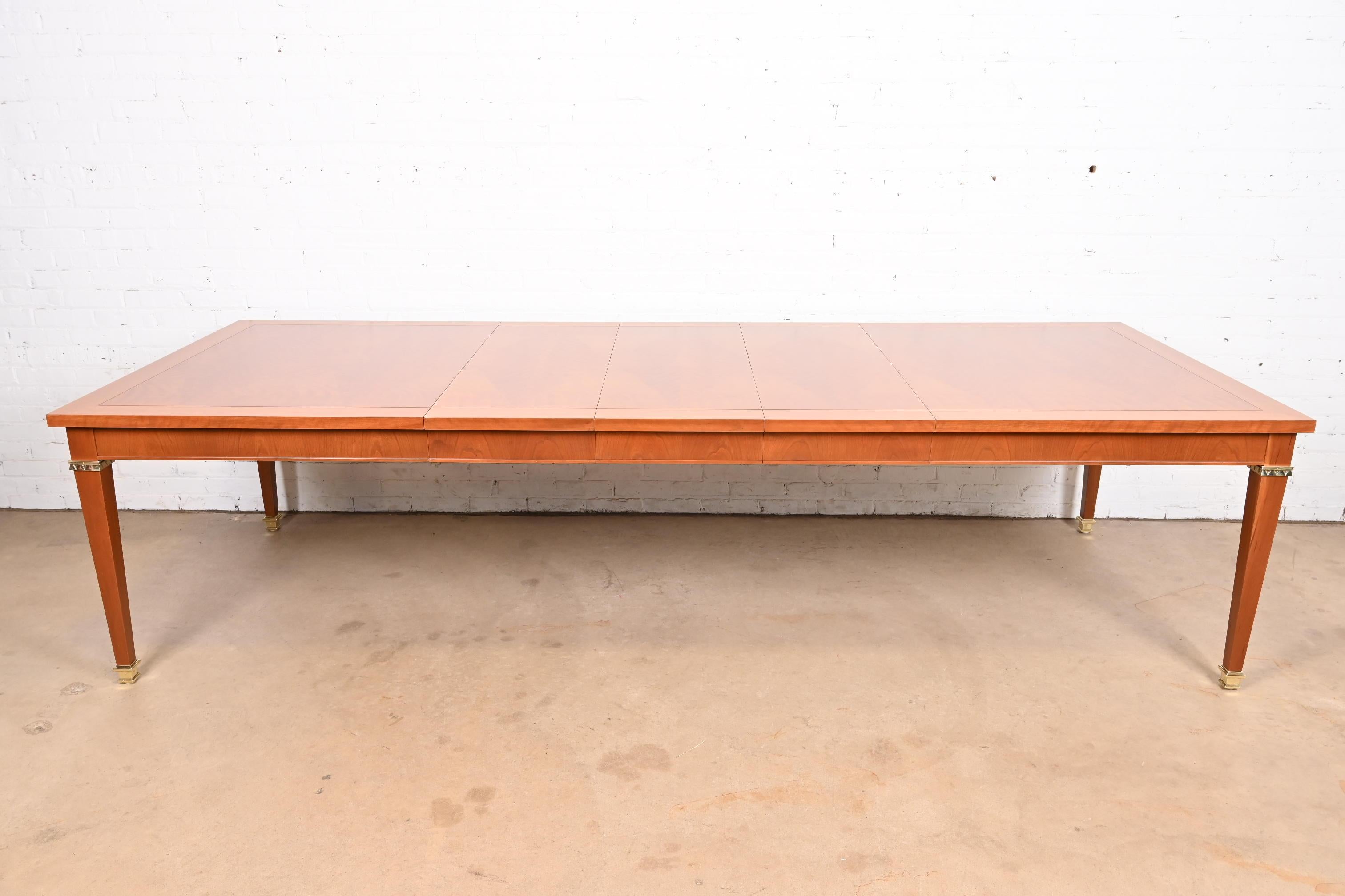 Baker Furniture French Regency Louis XVI Inlaid Cherry Wood Dining Table In Good Condition For Sale In South Bend, IN