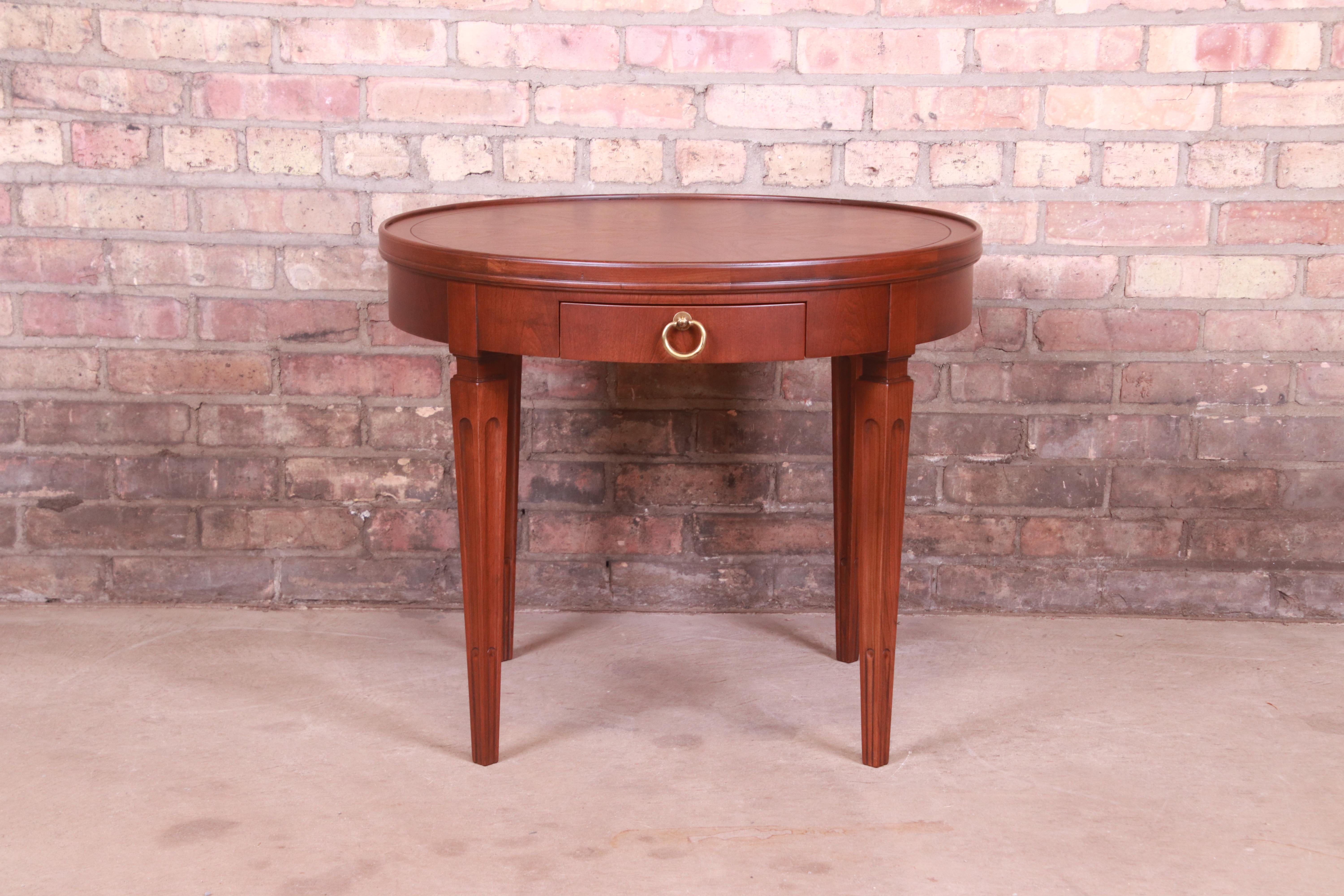 Baker Furniture French Regency Louis XVI Mahogany Tea Table, Newly Refinished In Good Condition In South Bend, IN