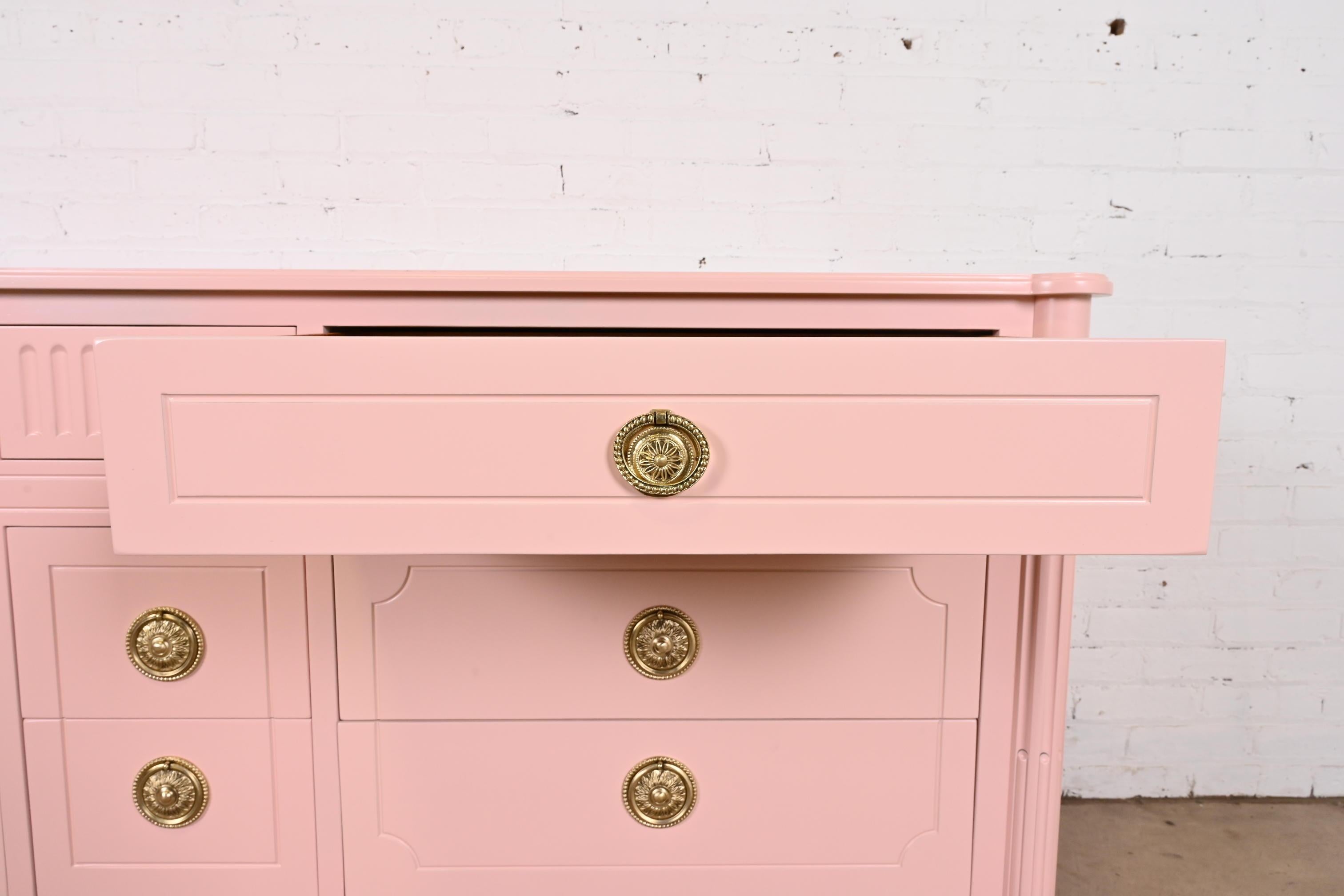 Baker Furniture French Regency Louis XVI Pink Lacquered Dresser, Refinished For Sale 4