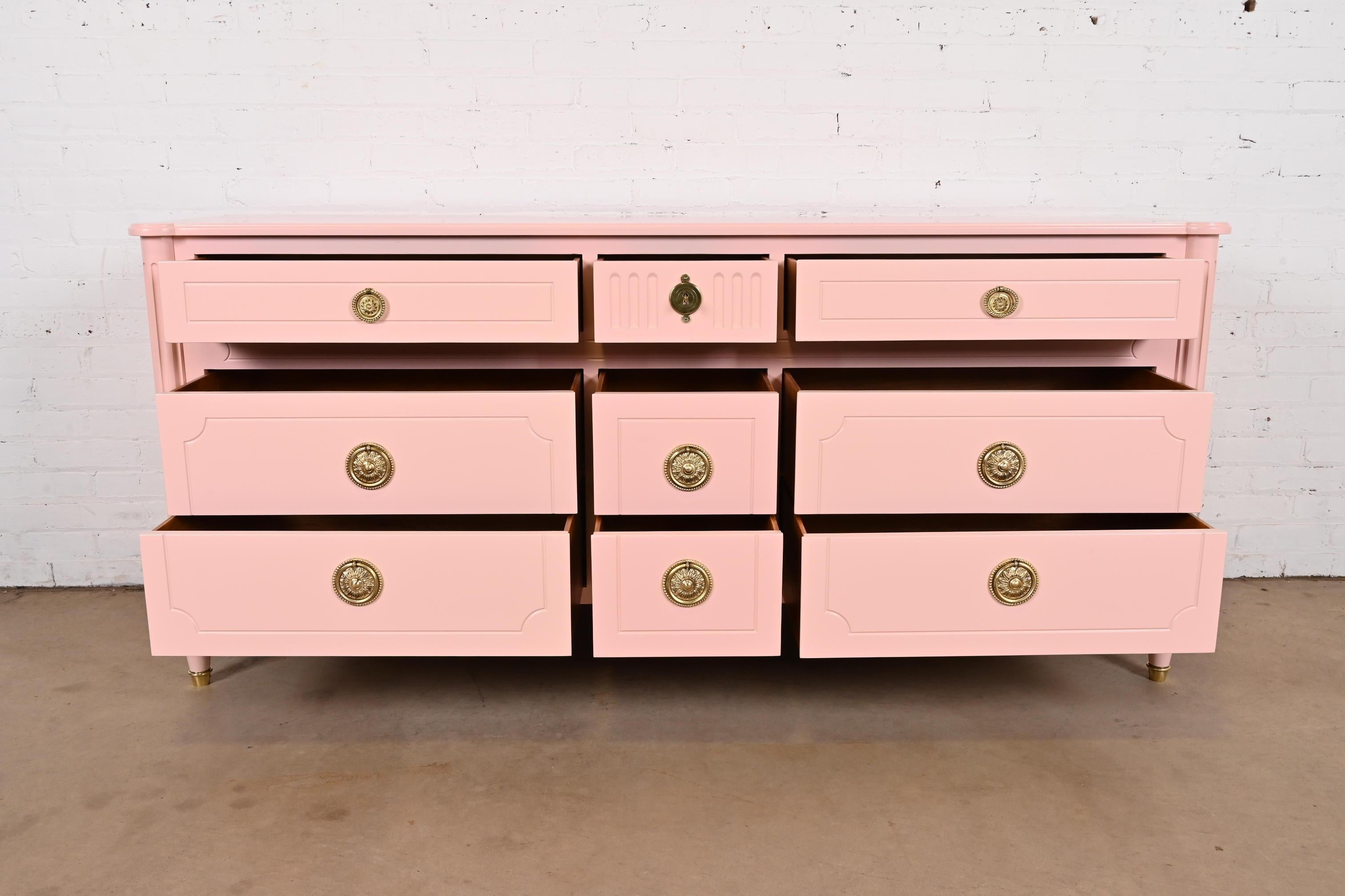 Baker Furniture French Regency Louis XVI Pink Lacquered Dresser, Refinished For Sale 1