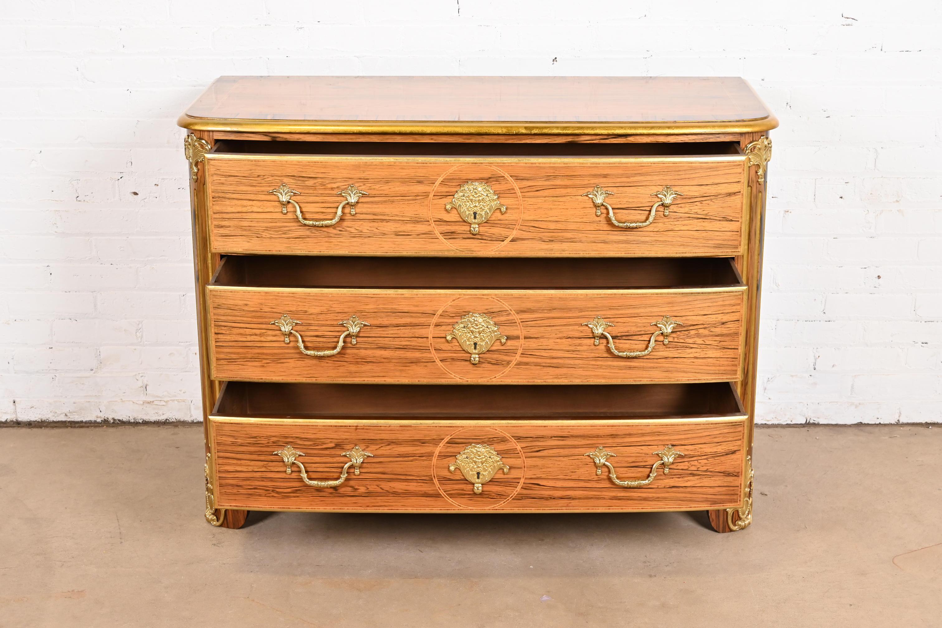 Bronzo Cassettiera in legno di palissandro Baker Furniture French Regency Luigi XVI in vendita