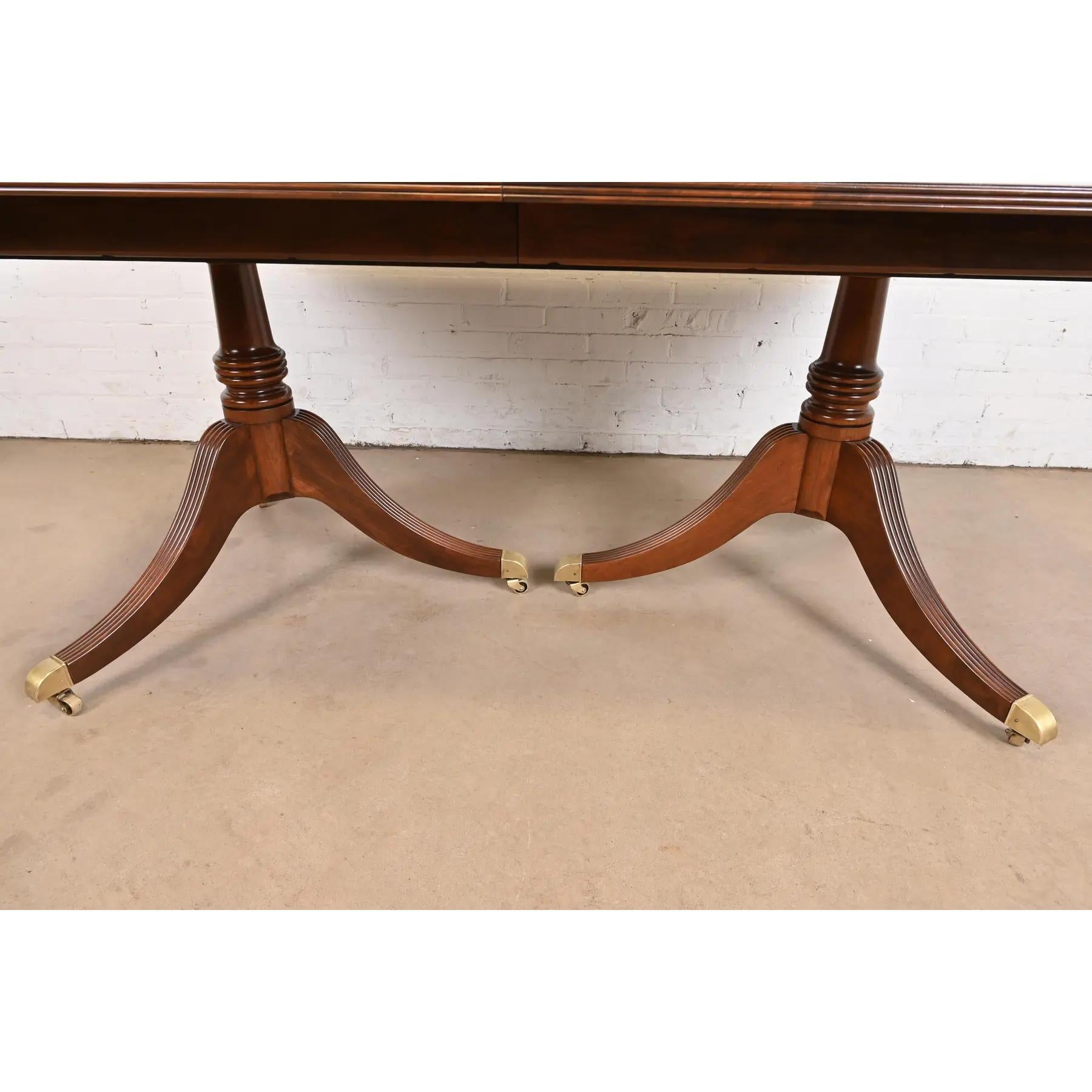 Baker Furniture Georgian Banded Cherry Double Pedestal Dining Table, Refinished 4