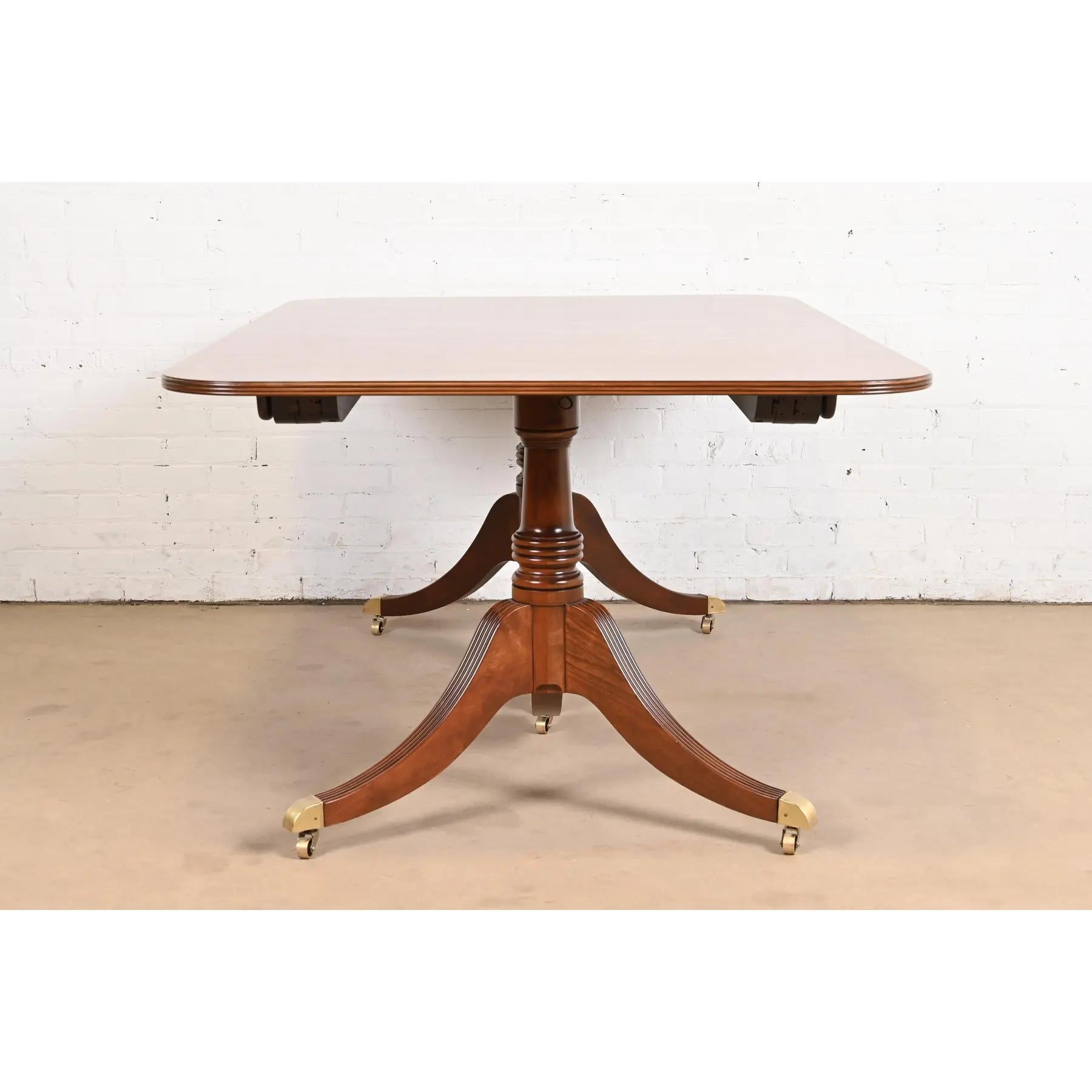 Baker Furniture Georgian Banded Cherry Double Pedestal Dining Table, Refinished 5