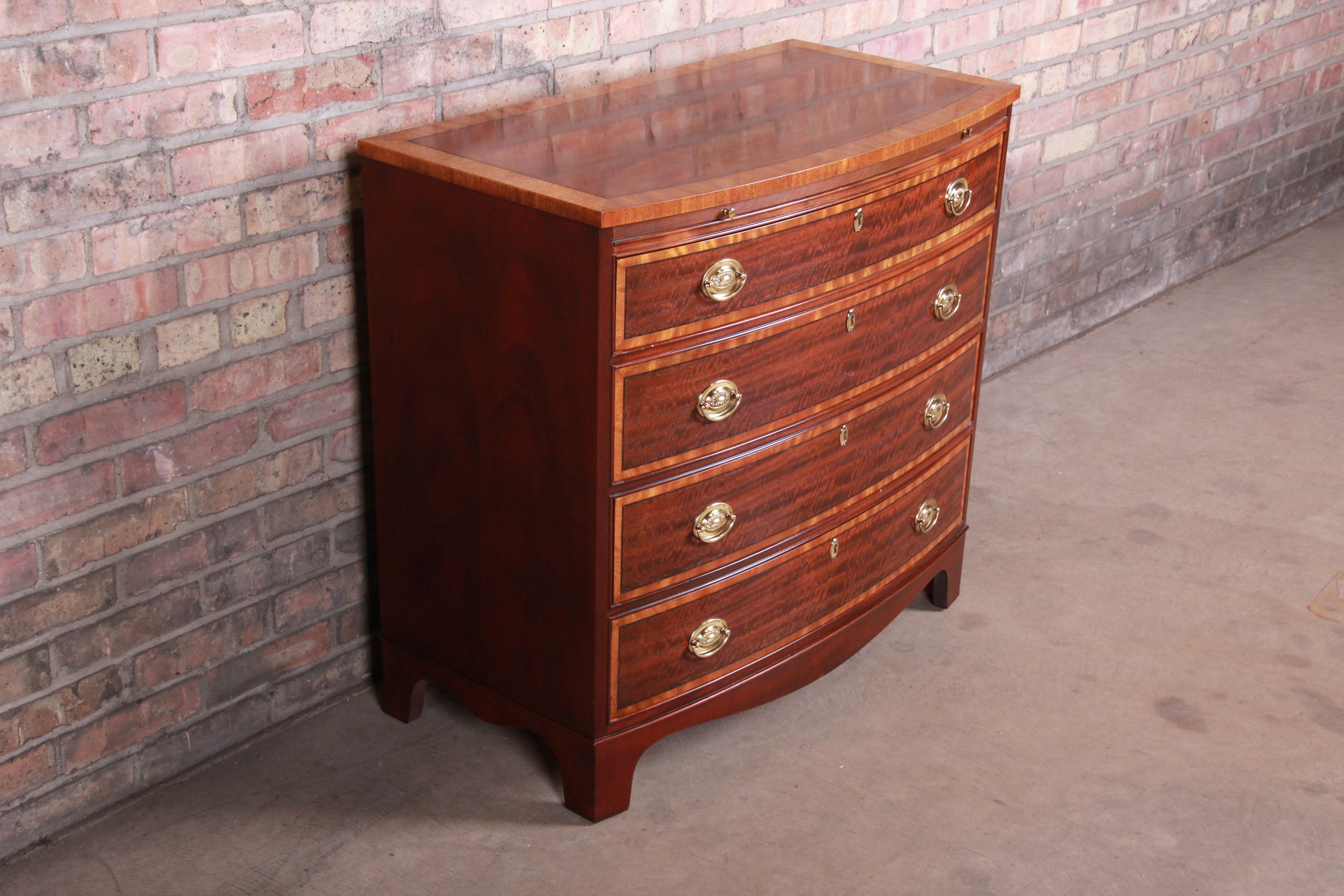 Baker Furniture Georgian Banded Mahogany Bachelor Chest In Good Condition In South Bend, IN