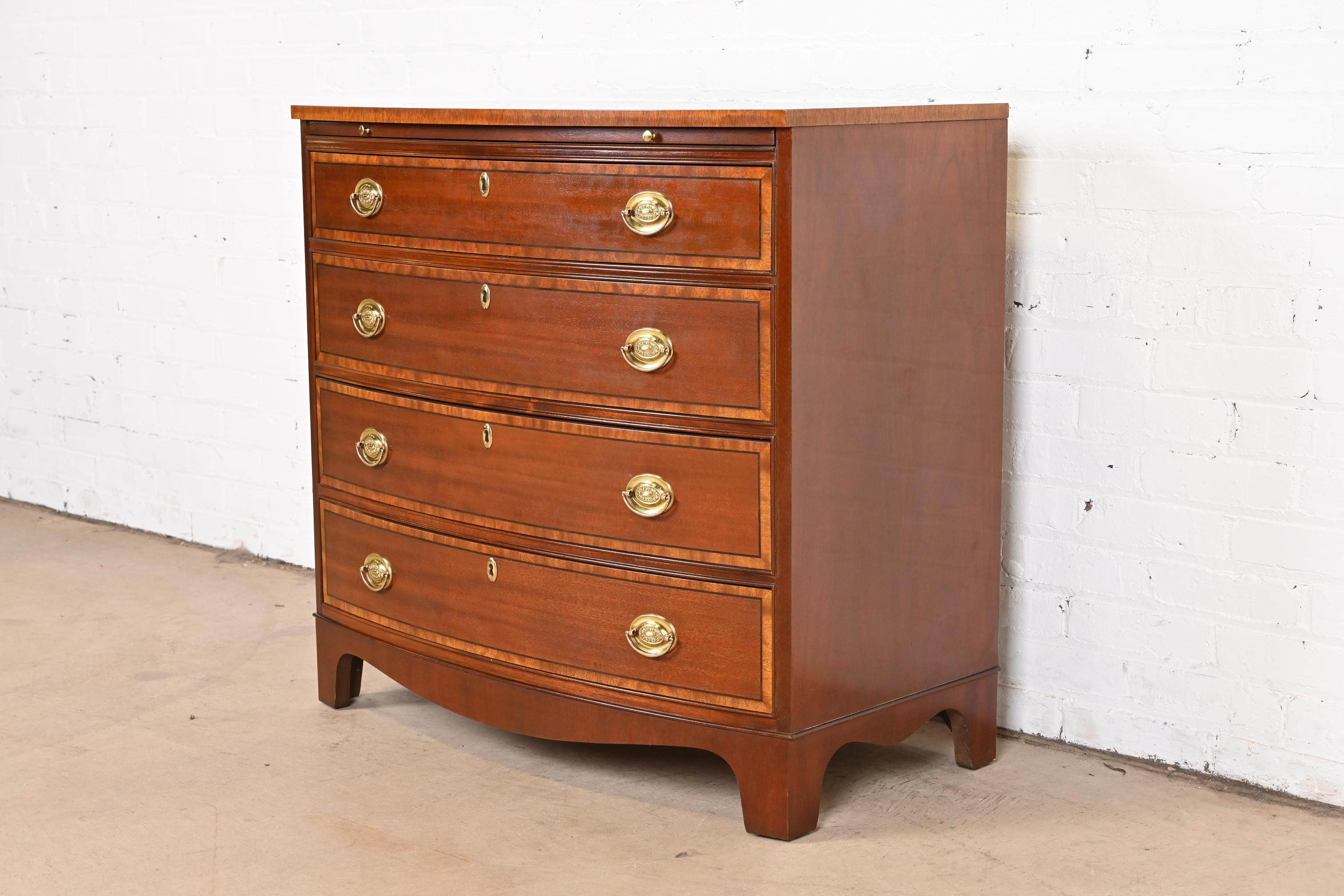 Baker Furniture Georgian Banded Mahogany Bow Front Chest of Drawers In Good Condition In South Bend, IN
