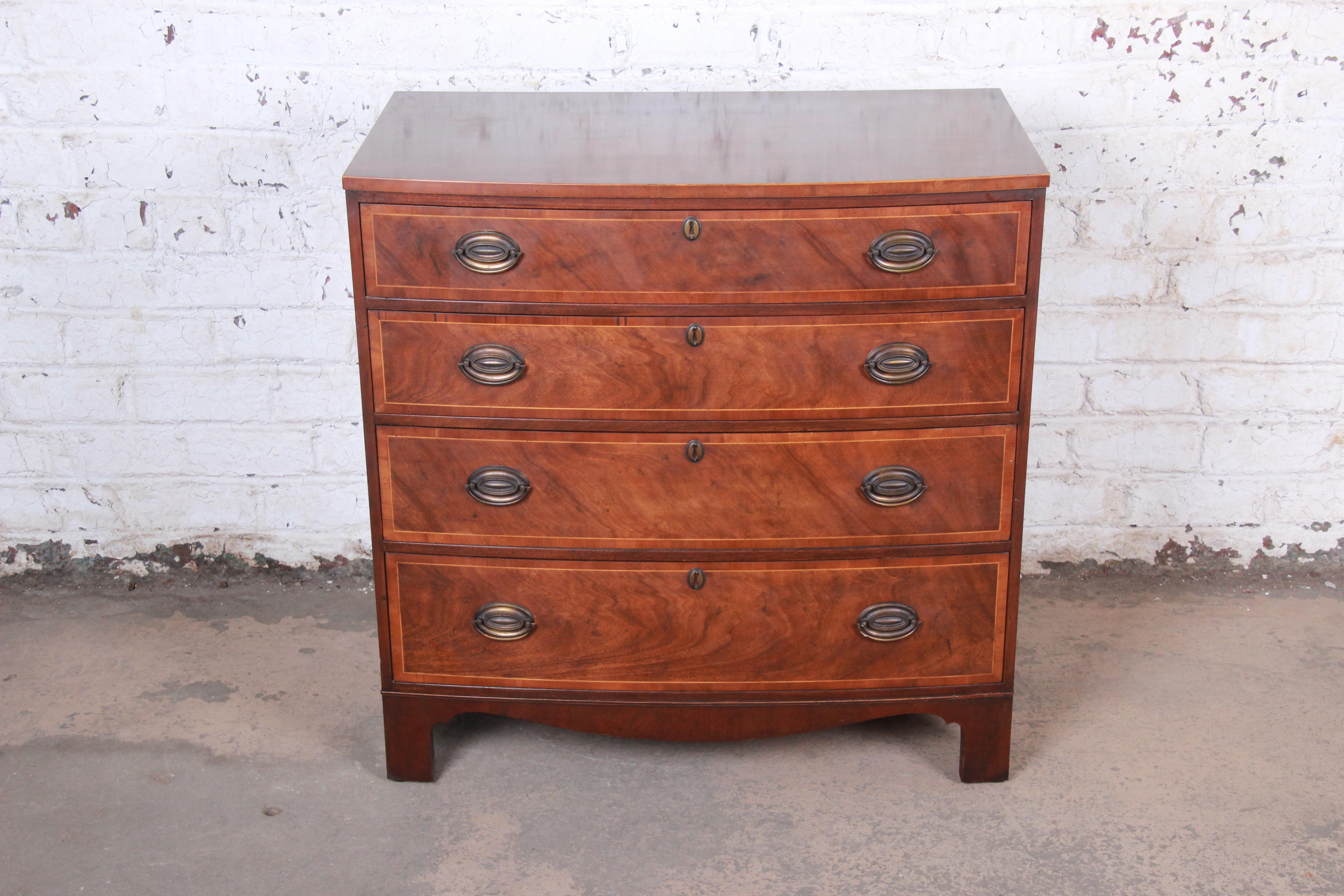 Baker Furniture Georgian Banded Mahogany Bow Front Chest of Drawers or Commode In Good Condition In South Bend, IN