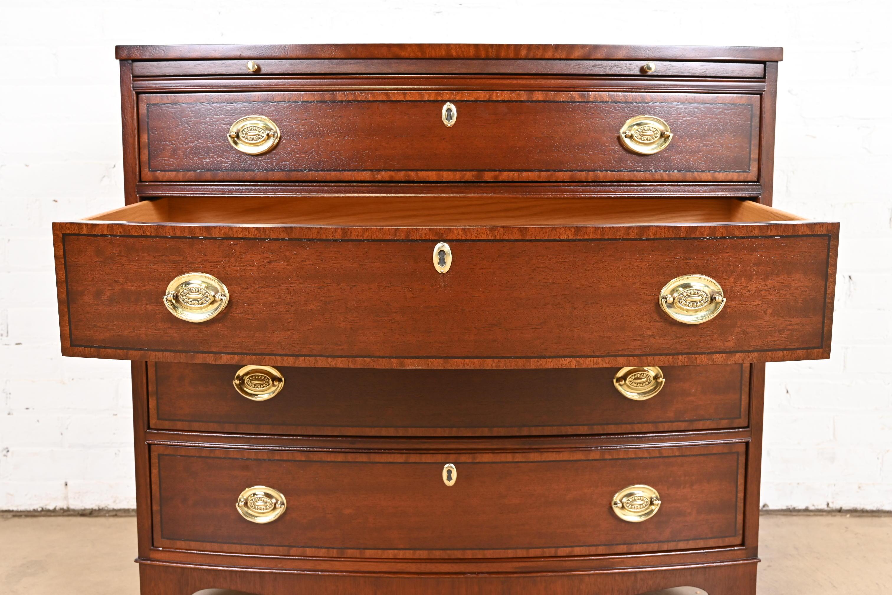 Baker Furniture Georgian Banded Mahogany Bow Front Chest of Drawers, Refinished For Sale 2