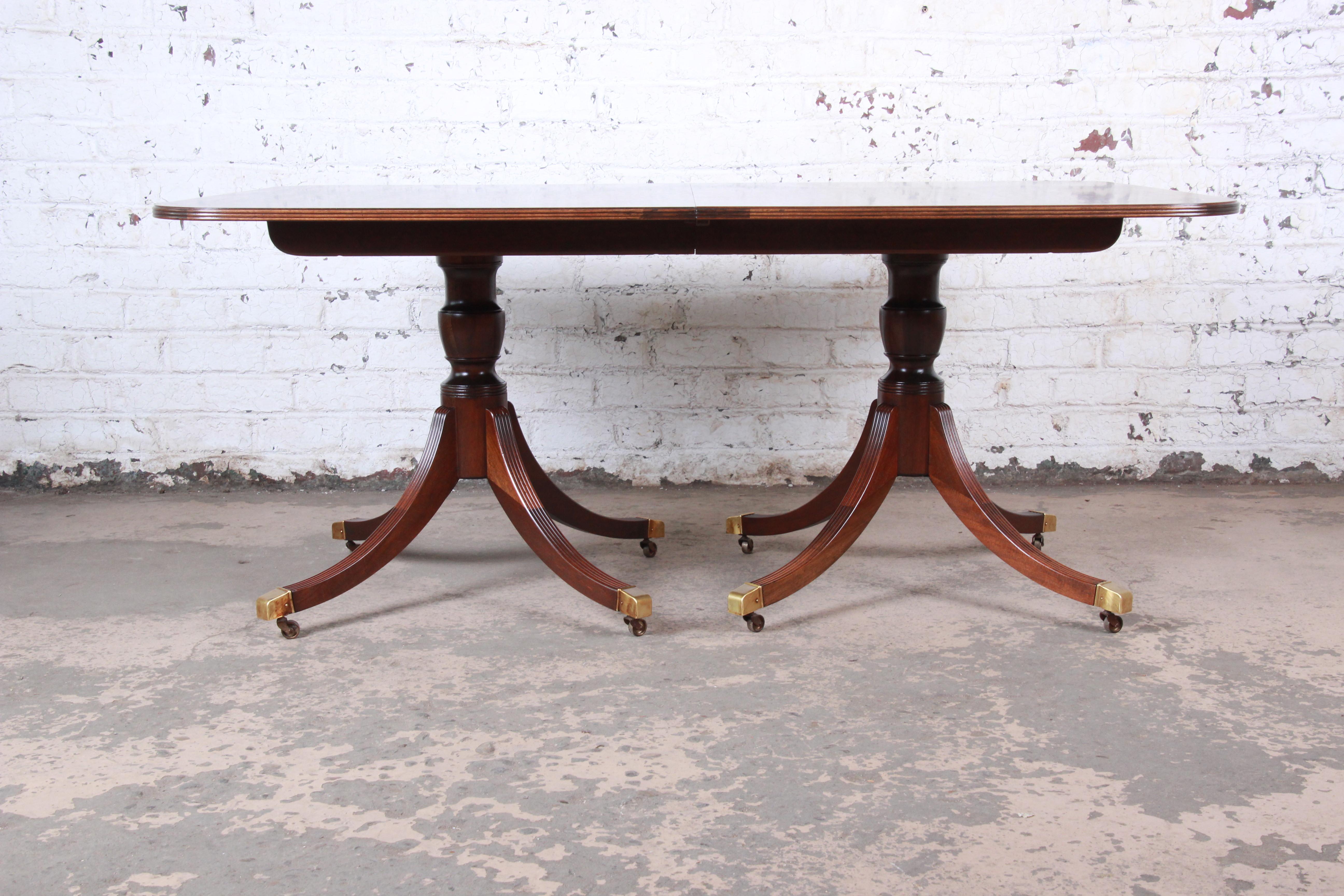 Baker Furniture Georgian Banded Mahogany Double Pedestal Dining Table, Restored 7