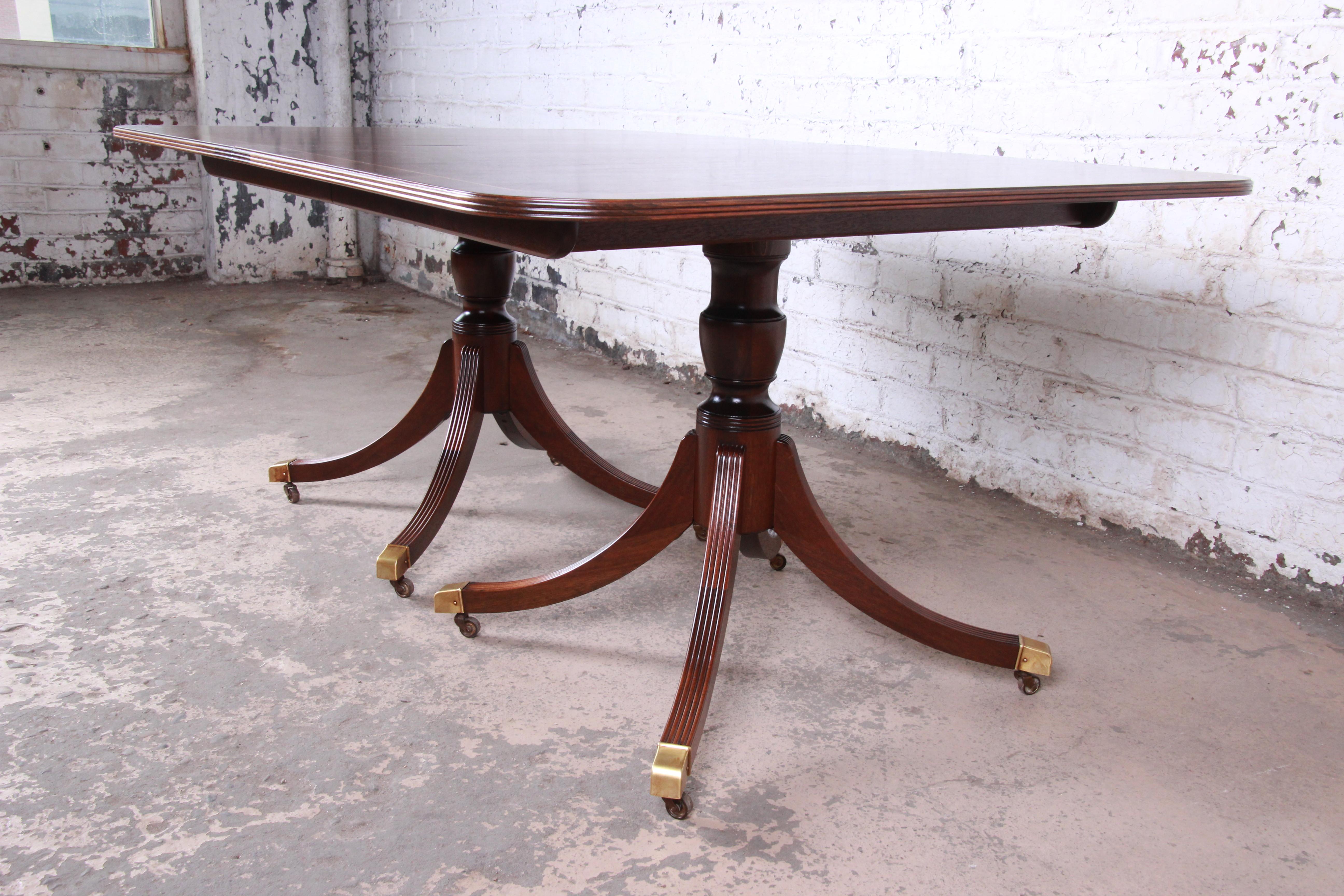 Baker Furniture Georgian Banded Mahogany Double Pedestal Dining Table, Restored 8