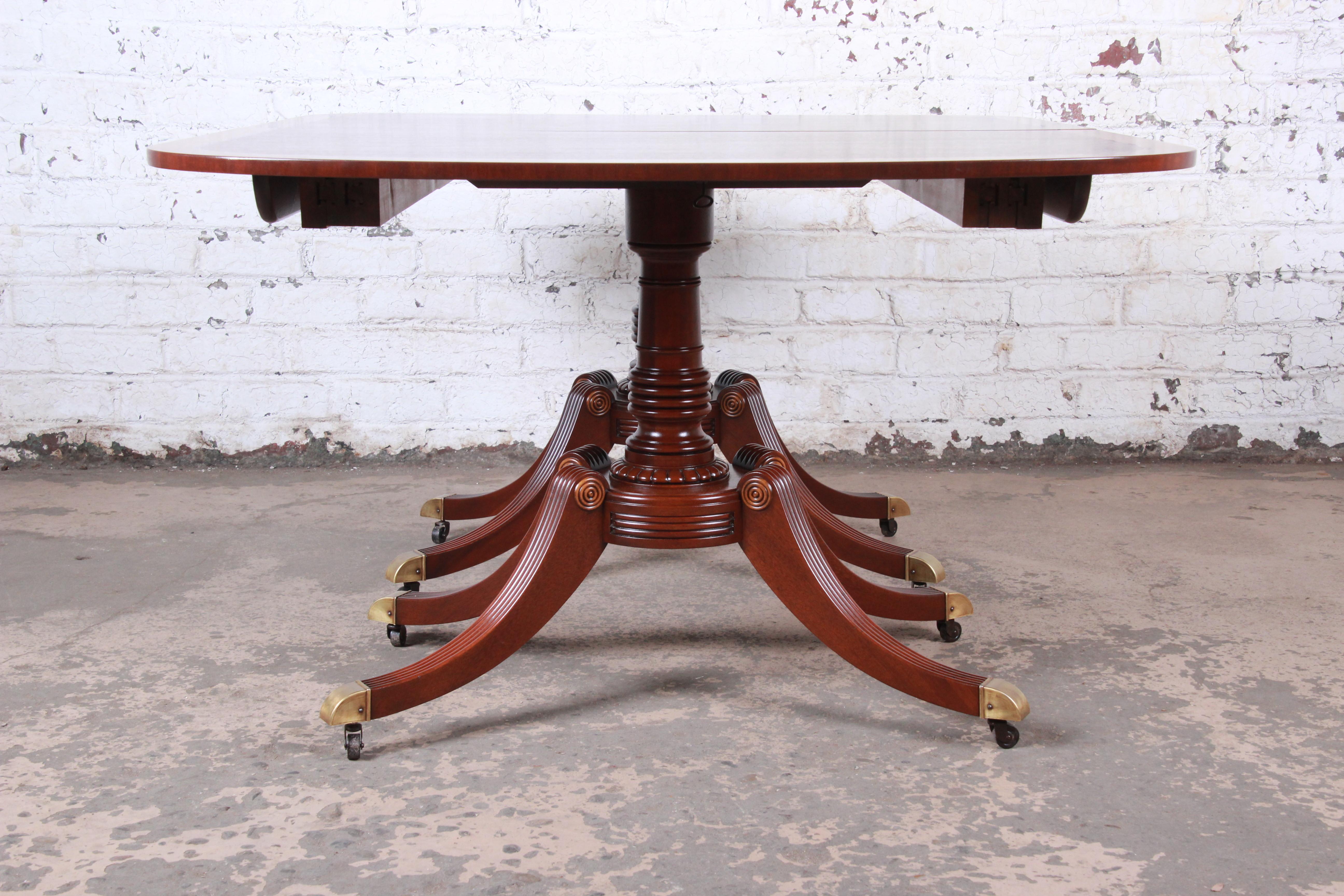 Baker Furniture Georgian Banded Mahogany Double Pedestal Dining Table, Restored 10