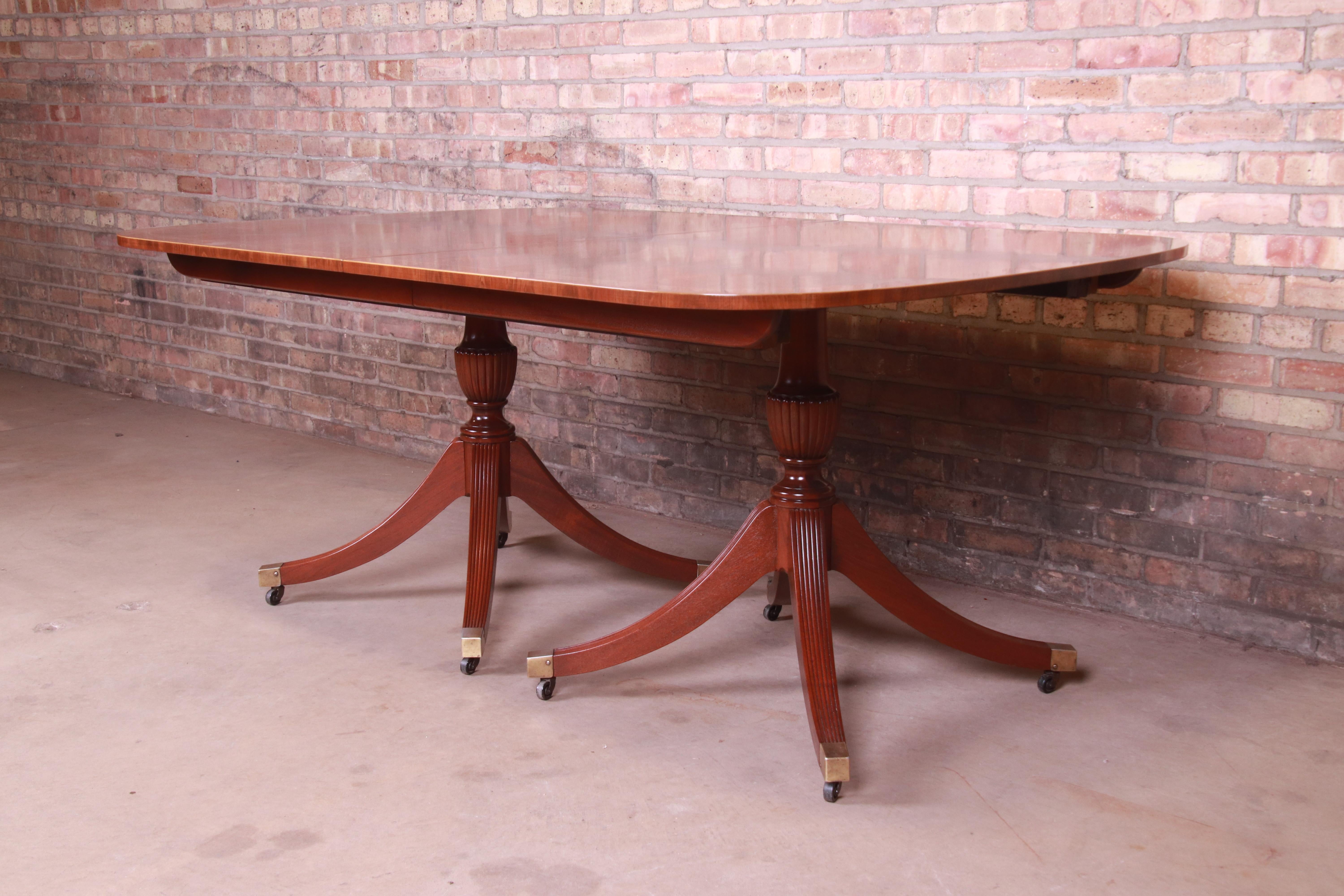 Baker Furniture Georgian Banded Mahogany Extension Dining Table, Refinished 8