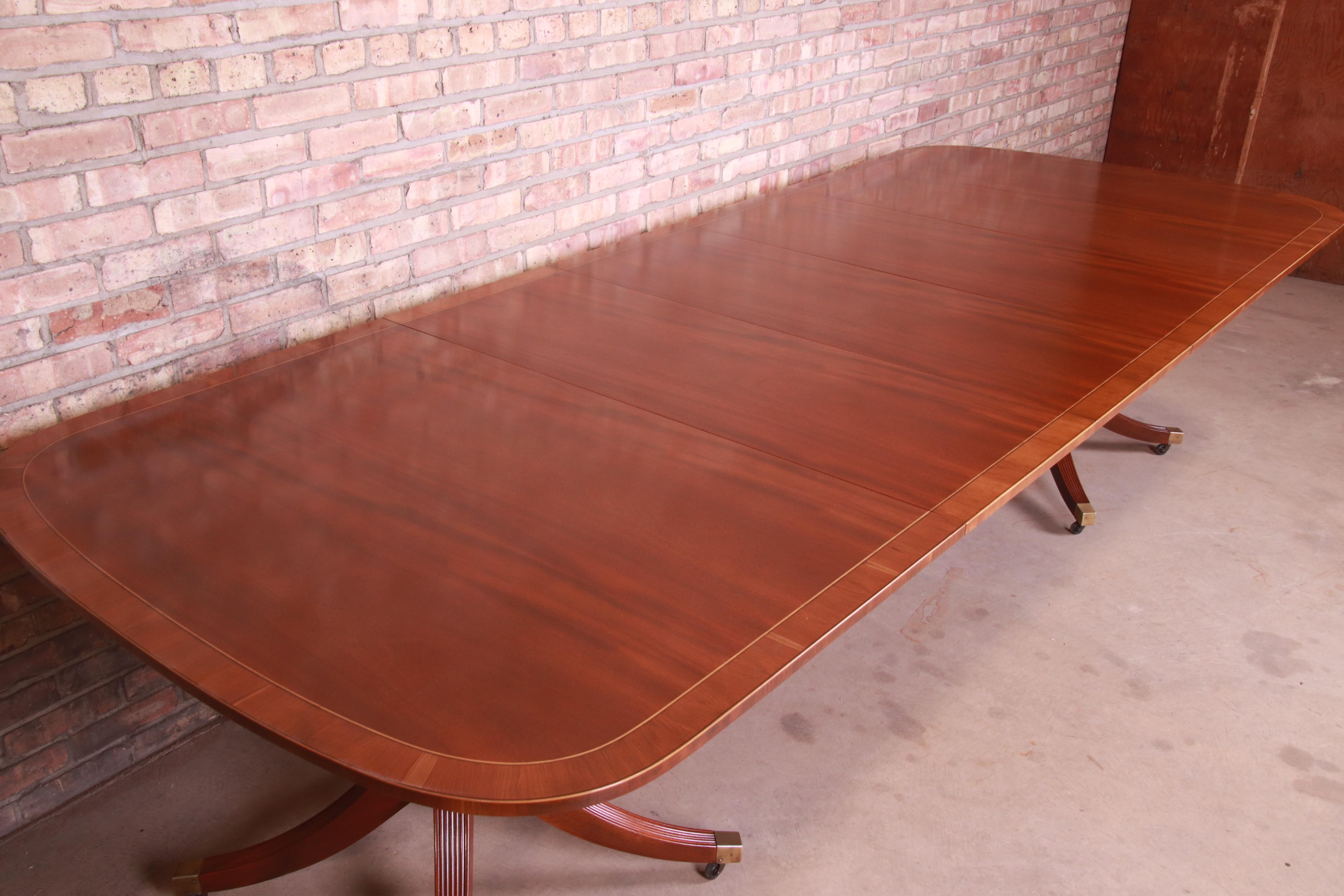 Baker Furniture Georgian Banded Mahogany Extension Dining Table, Refinished 1