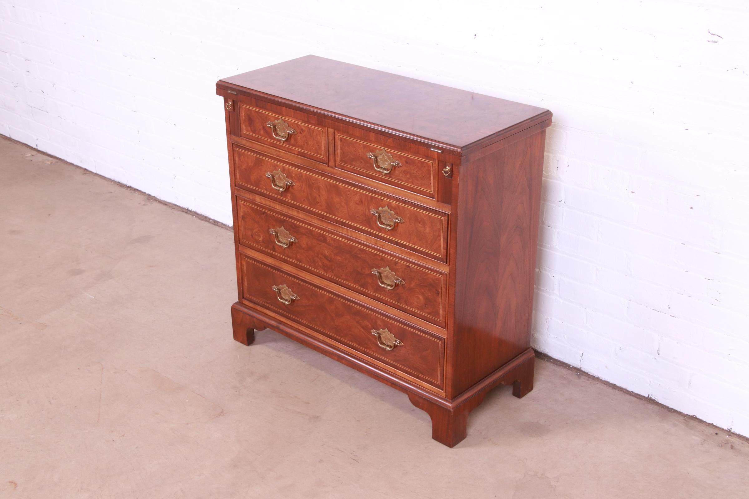 Baker Furniture Georgian Burled Walnut Flip Top Bachelor Chest In Good Condition In South Bend, IN