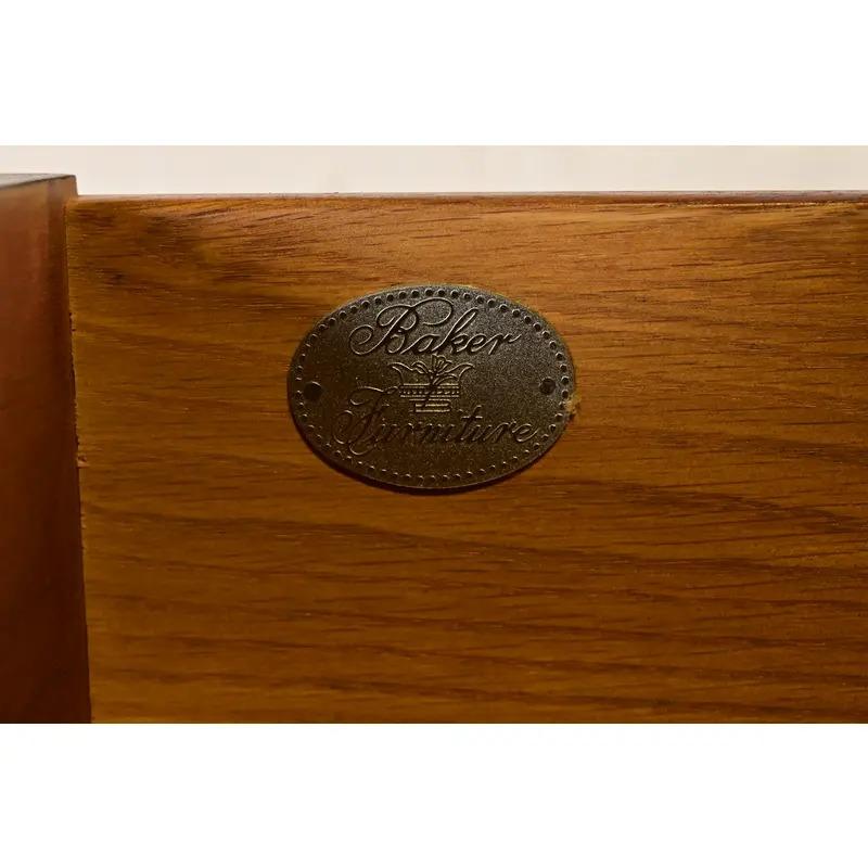 Baker Möbel Georgianische geschnitzte Mahagoni Acht-Schublade Highboy Kommode im Angebot 4