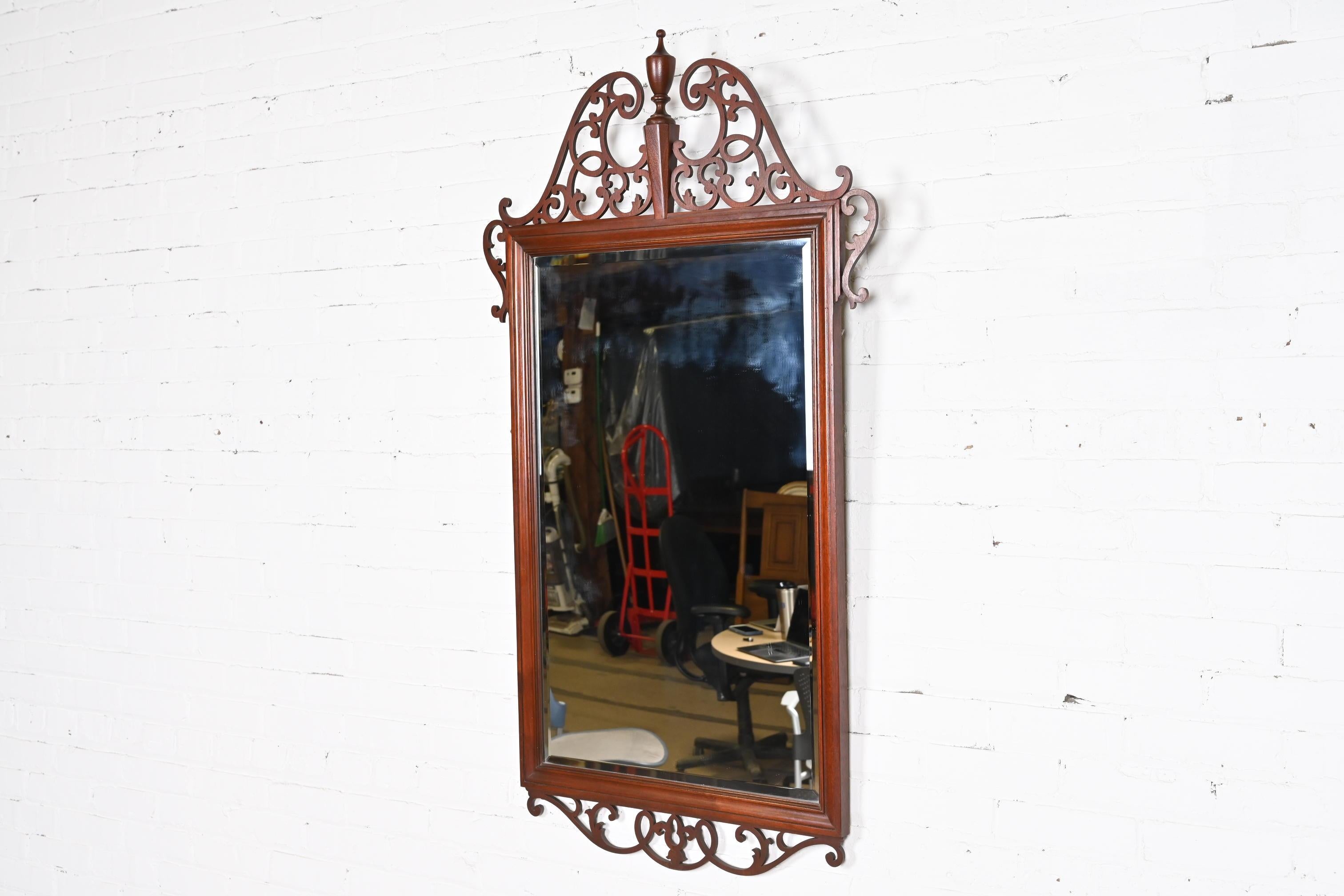American Baker Furniture Georgian Carved Mahogany Framed Wall Mirror