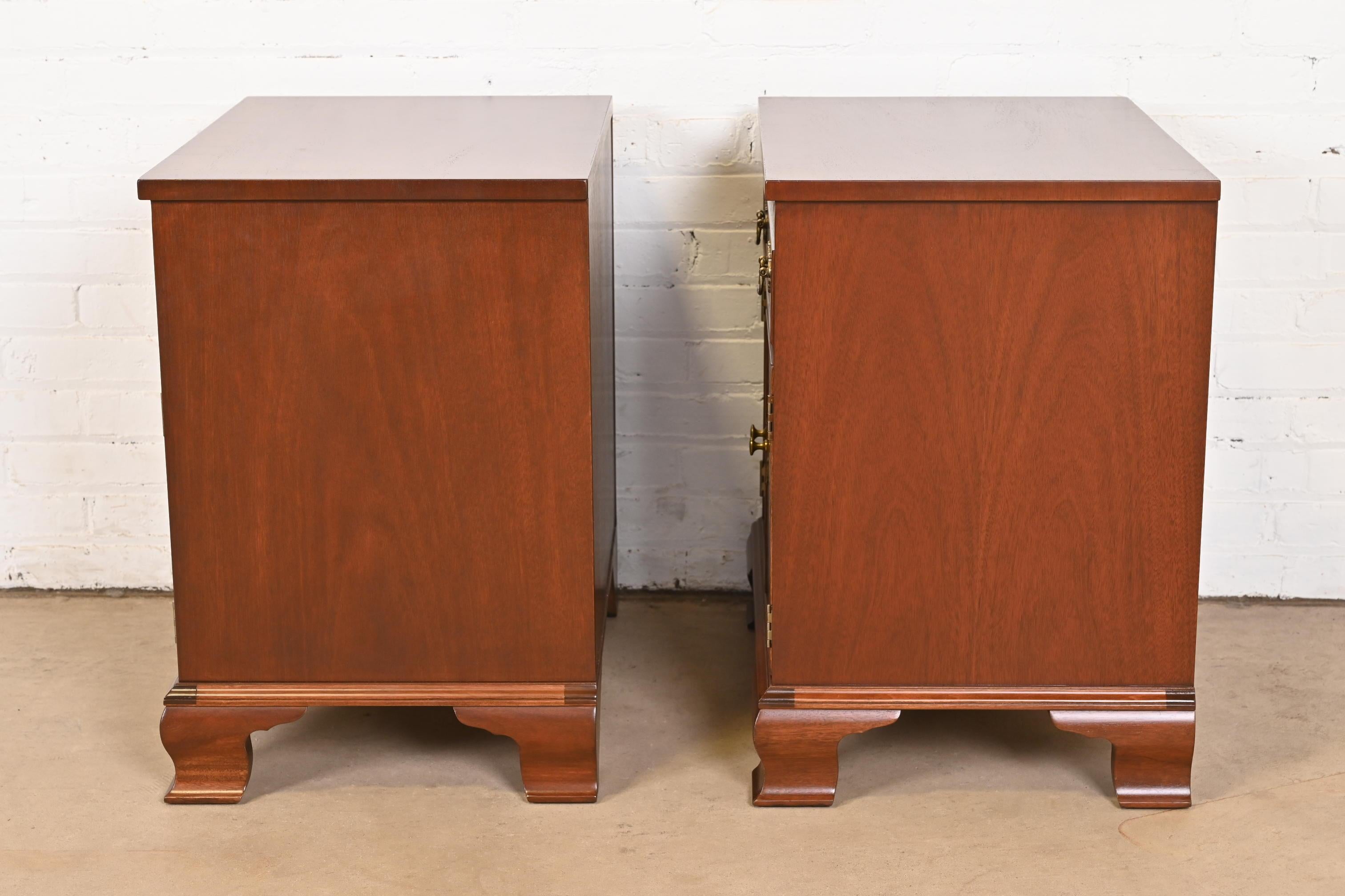 Baker Furniture Georgian Carved Mahogany Nightstands, Newly Refinished For Sale 7