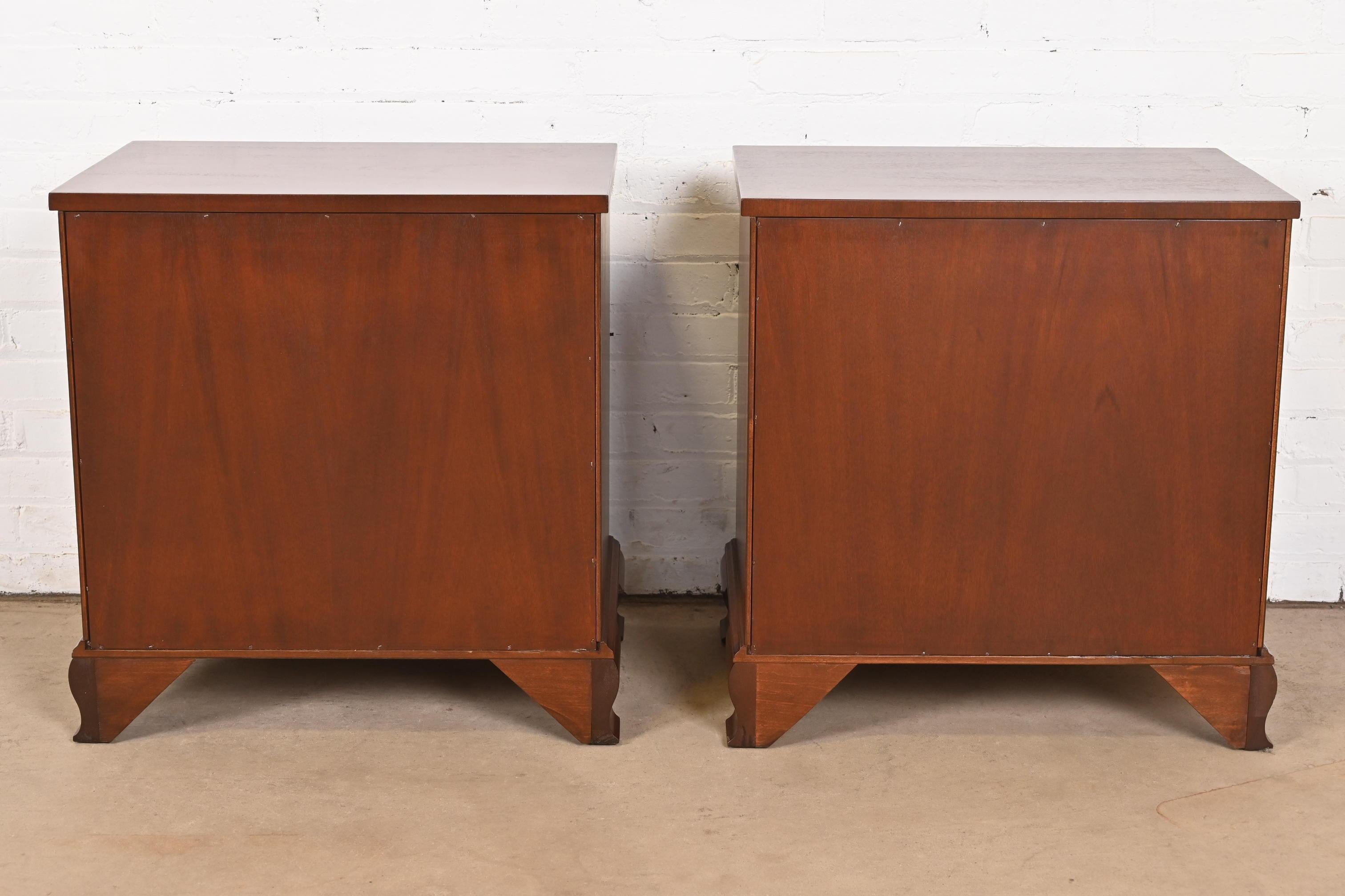 Baker Furniture Georgian Carved Mahogany Nightstands, Newly Refinished For Sale 8