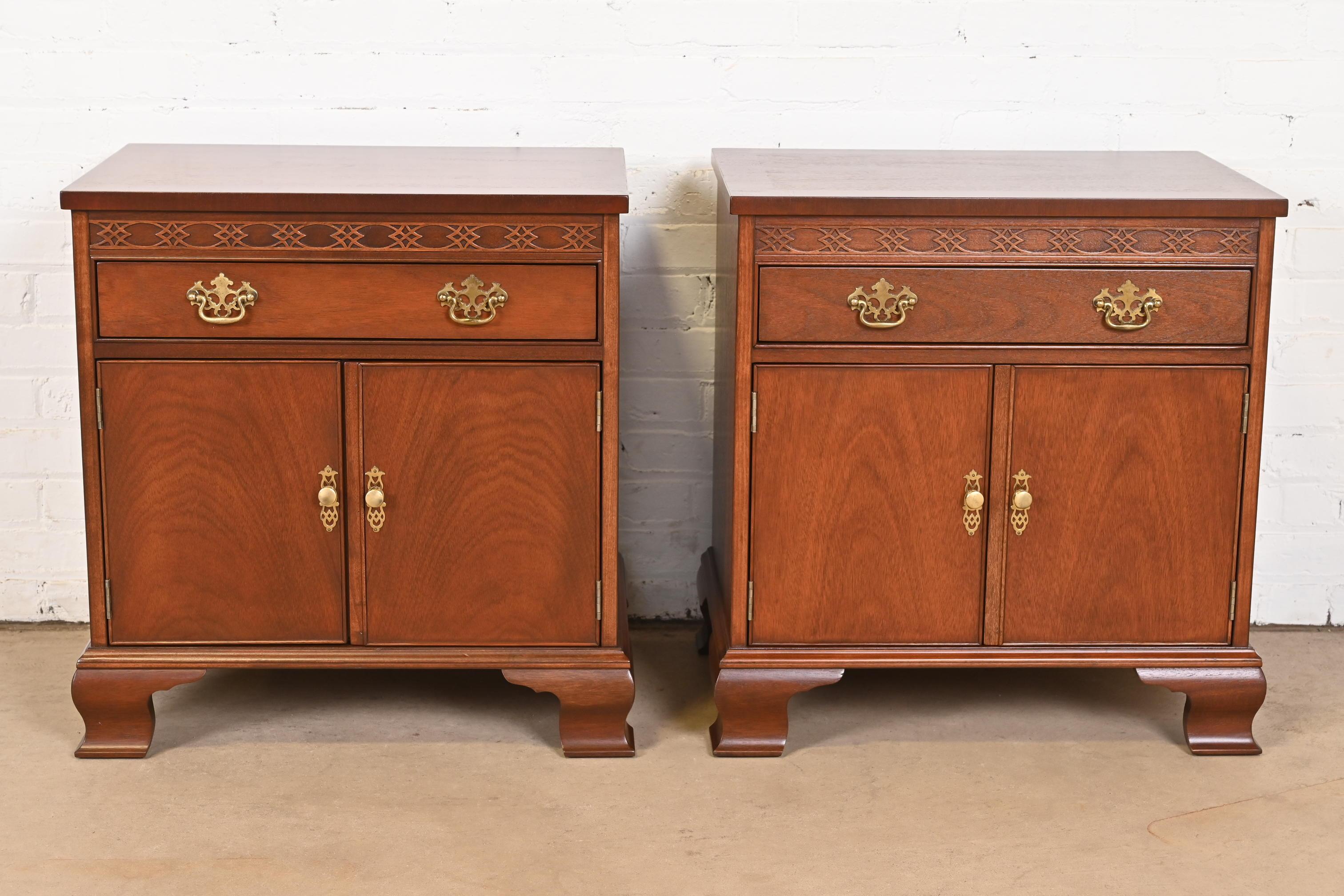 American Baker Furniture Georgian Carved Mahogany Nightstands, Newly Refinished For Sale