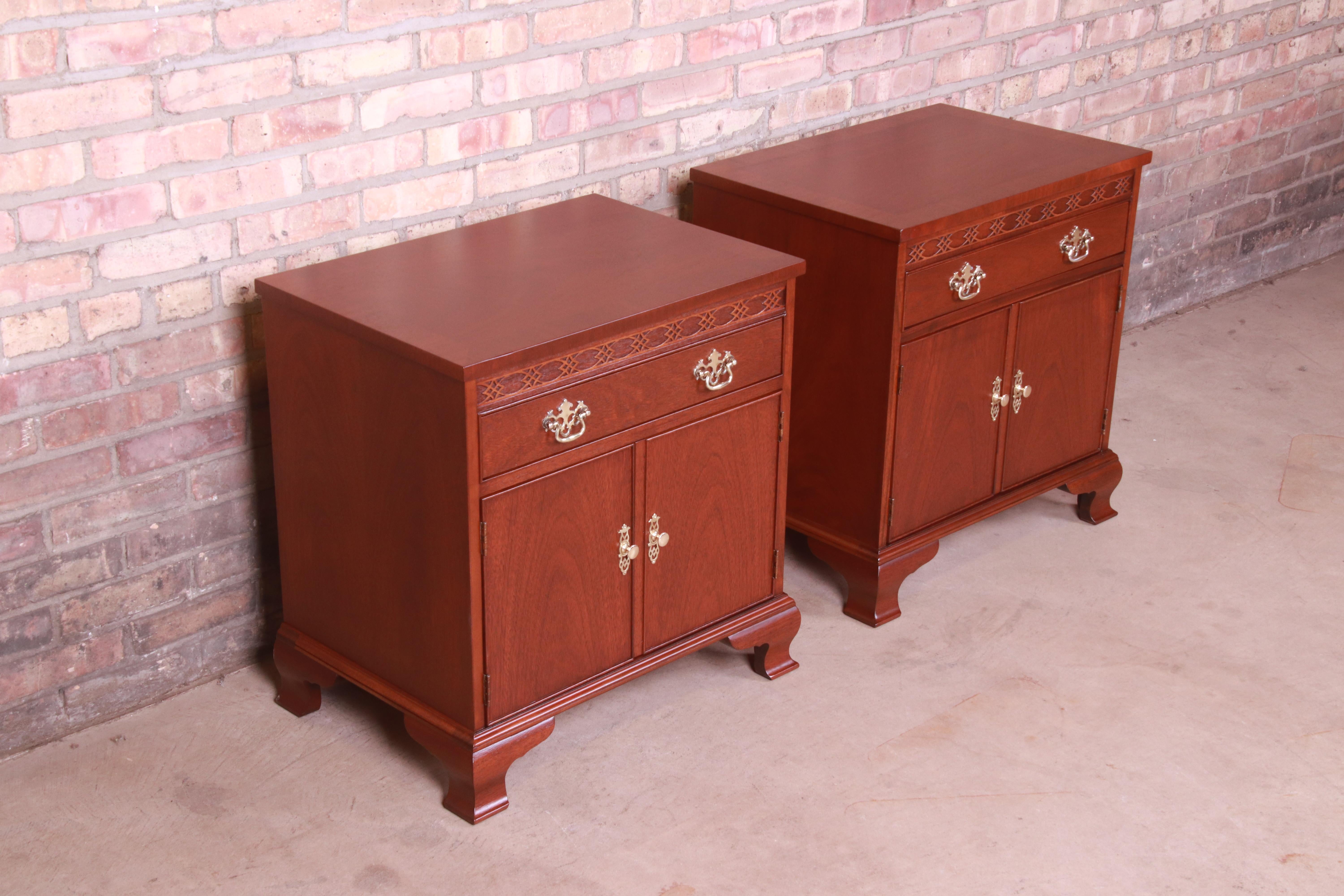 20th Century Baker Furniture Georgian Carved Mahogany Nightstands, Newly Refinished For Sale