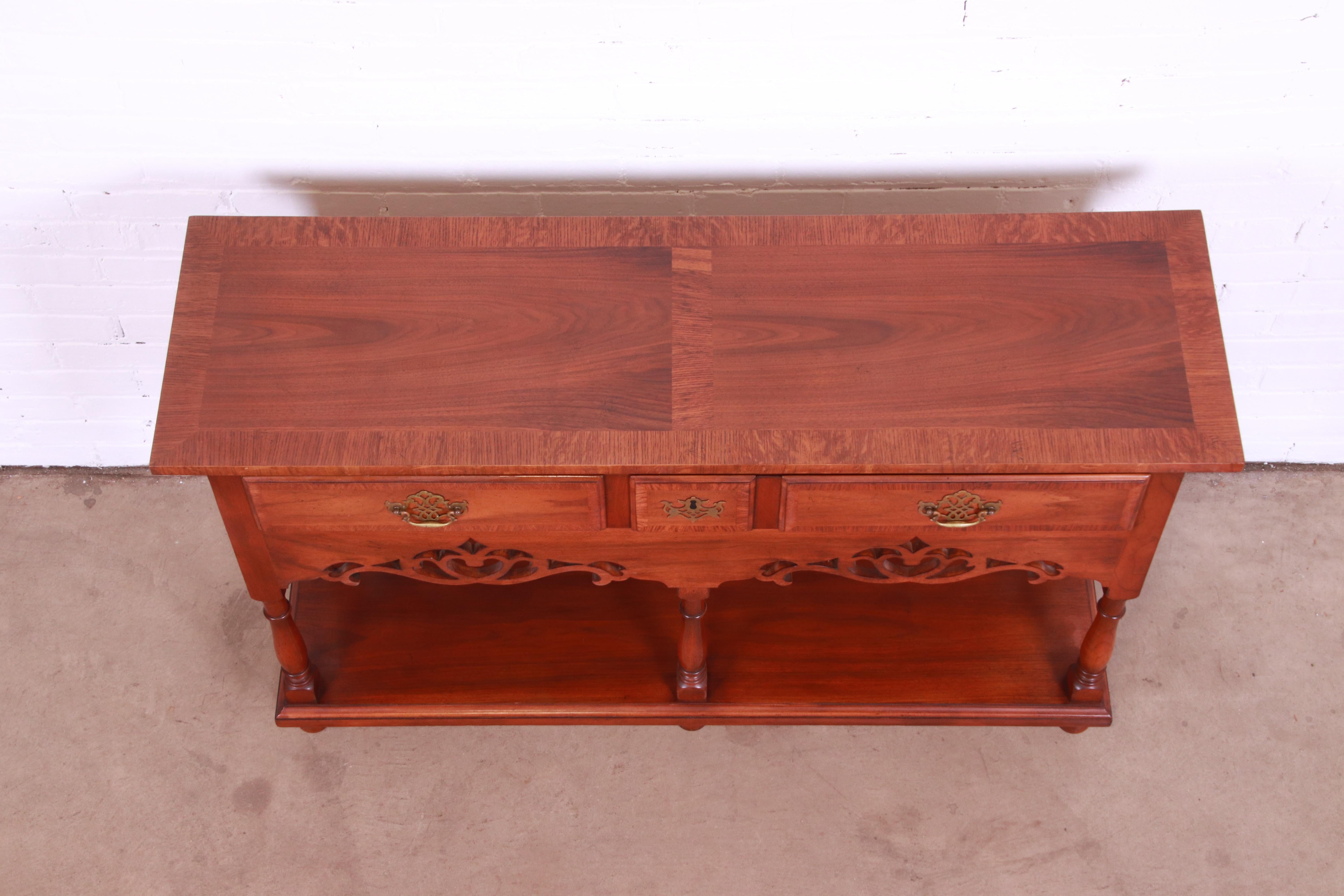 Baker Furniture Georgian Carved Walnut Sideboard Buffet or Console Table For Sale 4