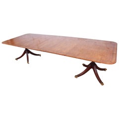 Baker Furniture Georgian Flame Mahogany and Satinwood Extension Dining Table