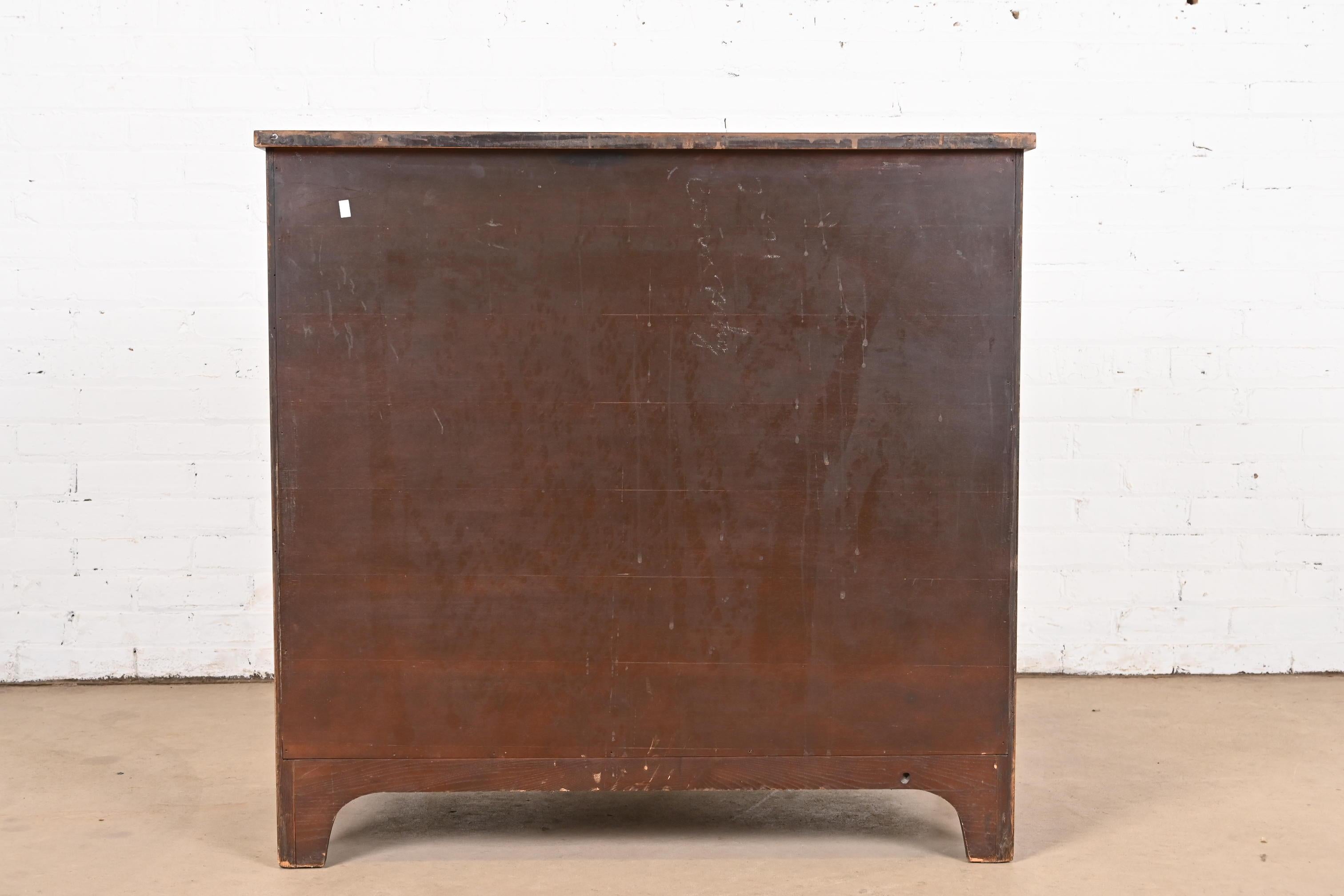 Baker Furniture Georgian Flame Mahogany Serpentine Front Chest of Drawers, 1940s For Sale 9